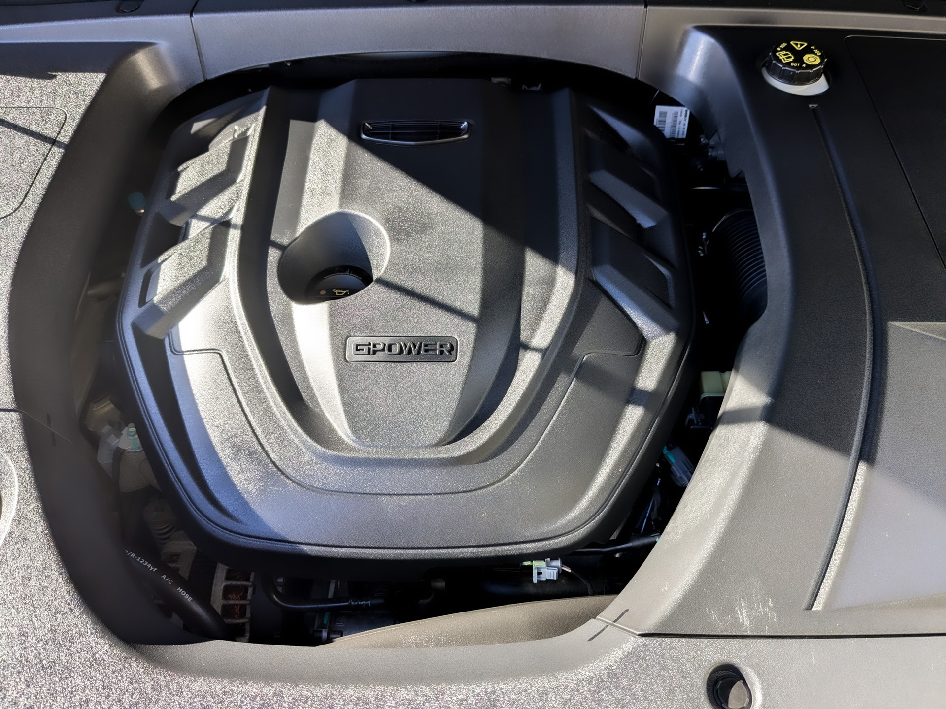 GEELY Tugella 2.00 (238 л.с), автомат, 2023, пробег 29 380 км