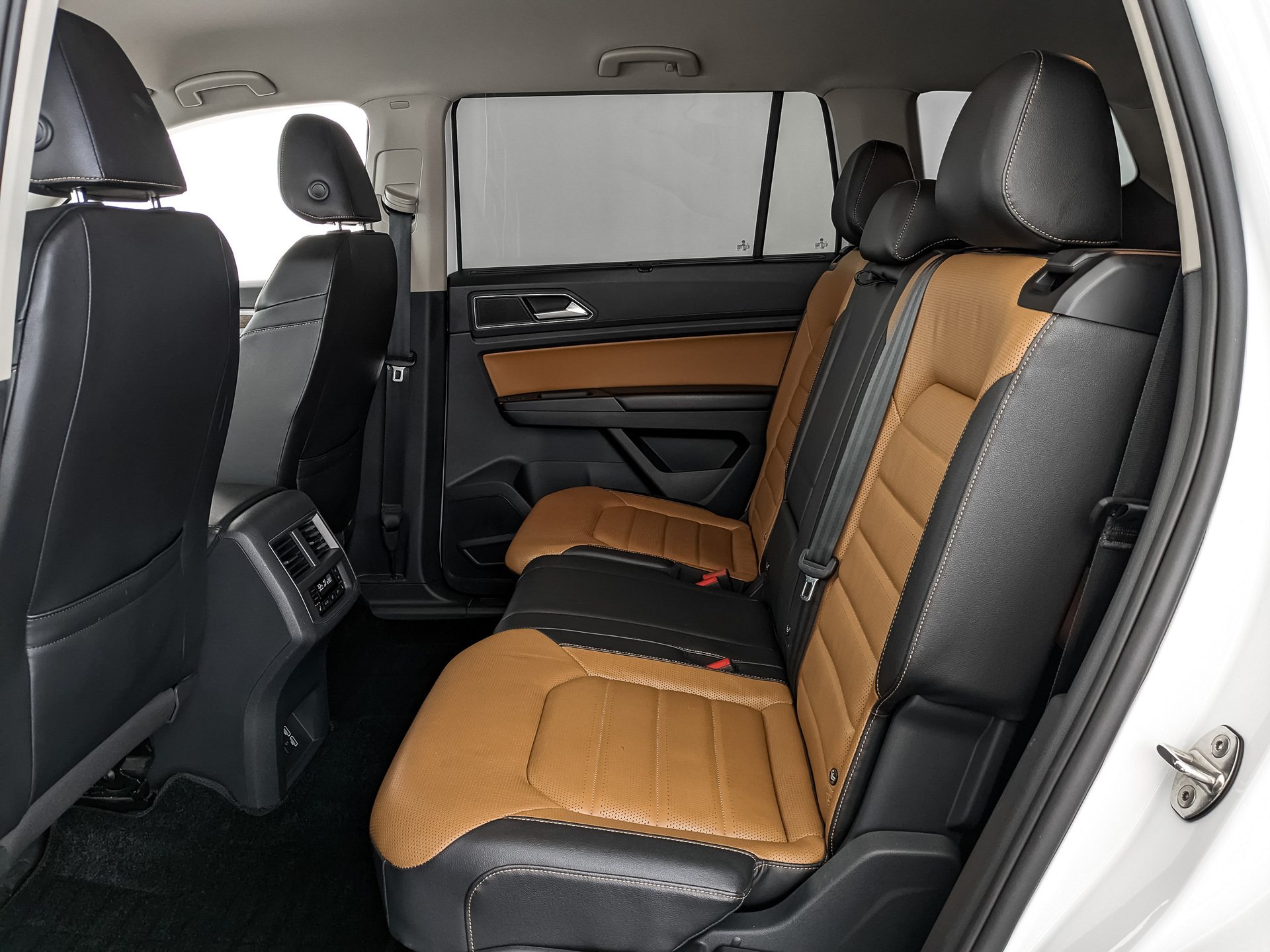 VOLKSWAGEN Teramont 3.60 (280 л.с), автомат, 2018, пробег 43 164 км