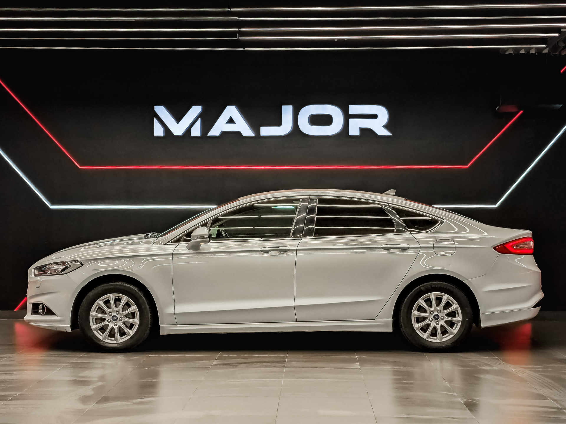 FORD Mondeo 2.50 (149 л.с), автомат, 2019, пробег 146 925 км