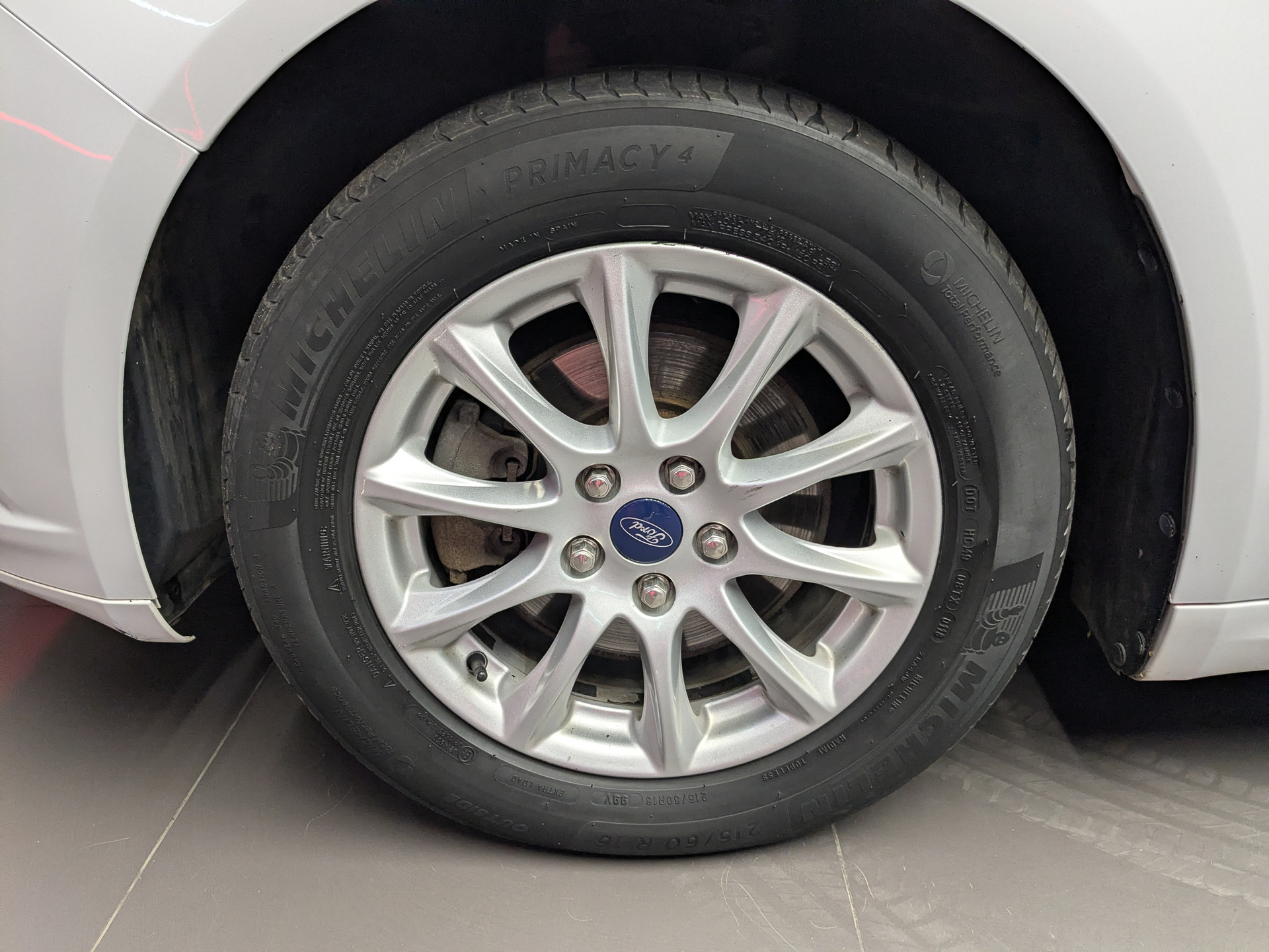 FORD Mondeo 2.50 (149 л.с), автомат, 2019, пробег 146 925 км