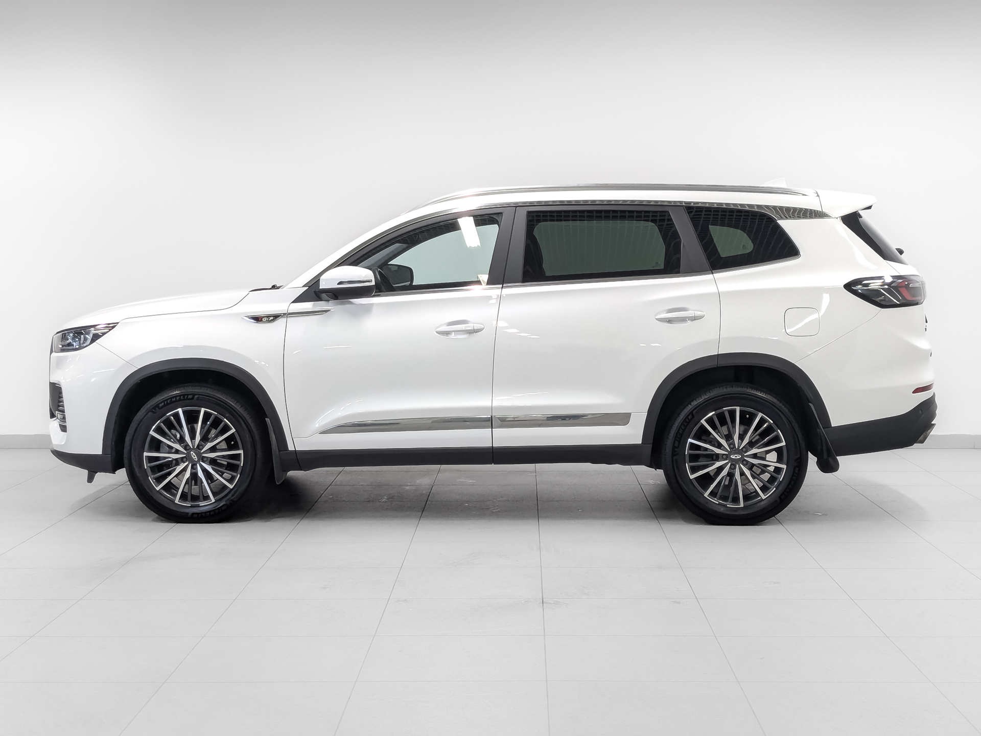 CHERY Tiggo 8 Pro 2.00 (197 л.с), автомат, 2023, пробег 48 819 км