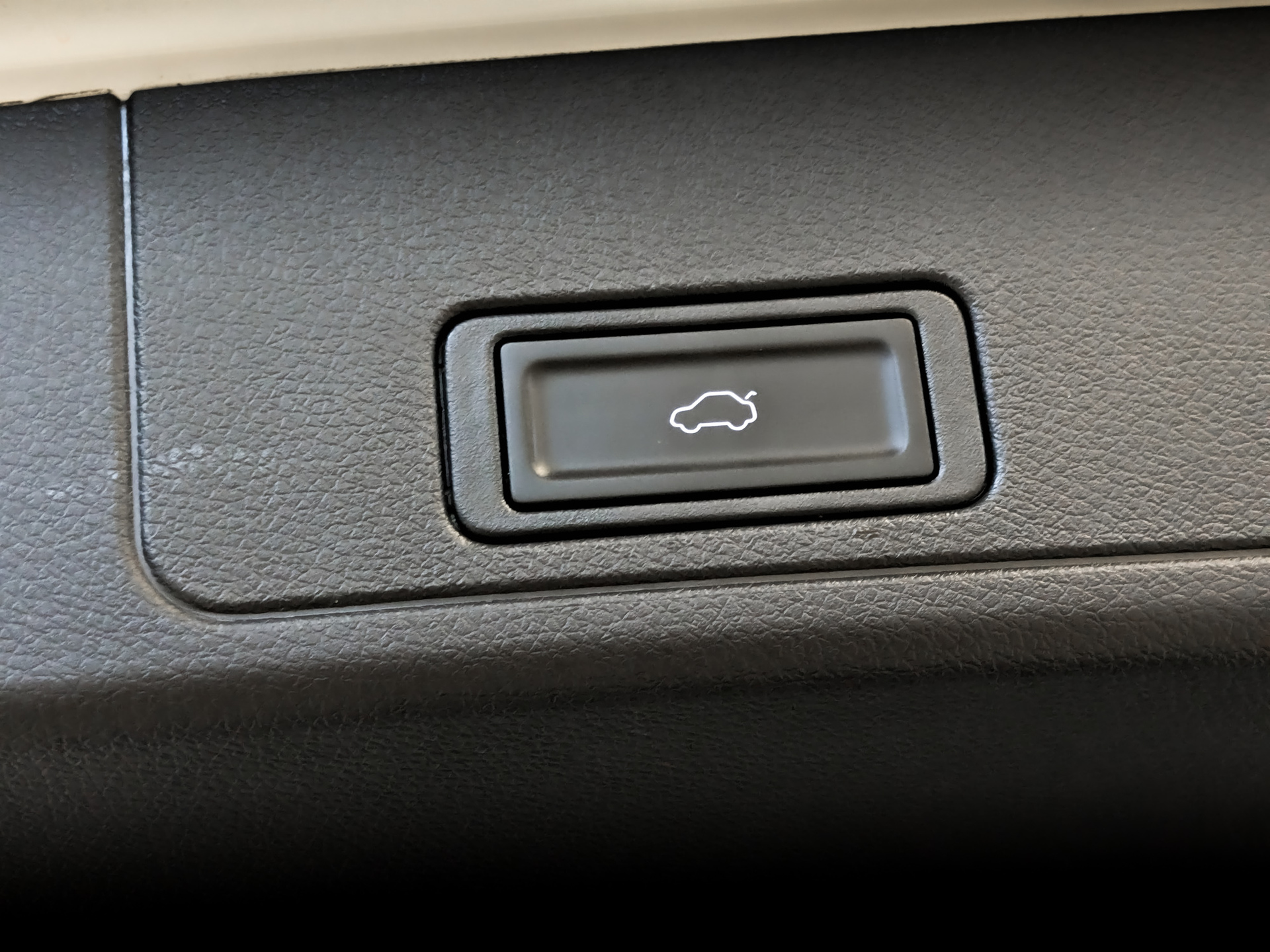 CHERY Tiggo 8 Pro 2.00 (197 л.с), автомат, 2023, пробег 48 819 км