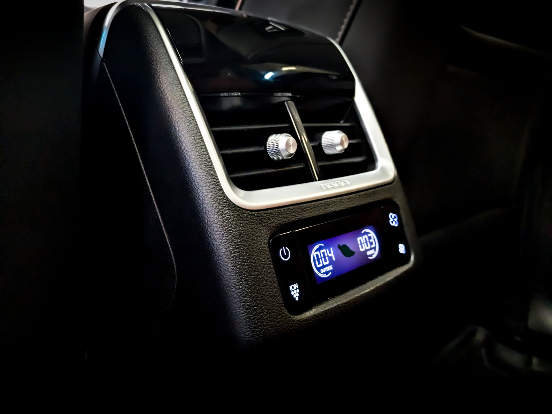 CHERY Tiggo 8 Pro 2.00 (197 л.с), автомат, 2023, пробег 48 819 км