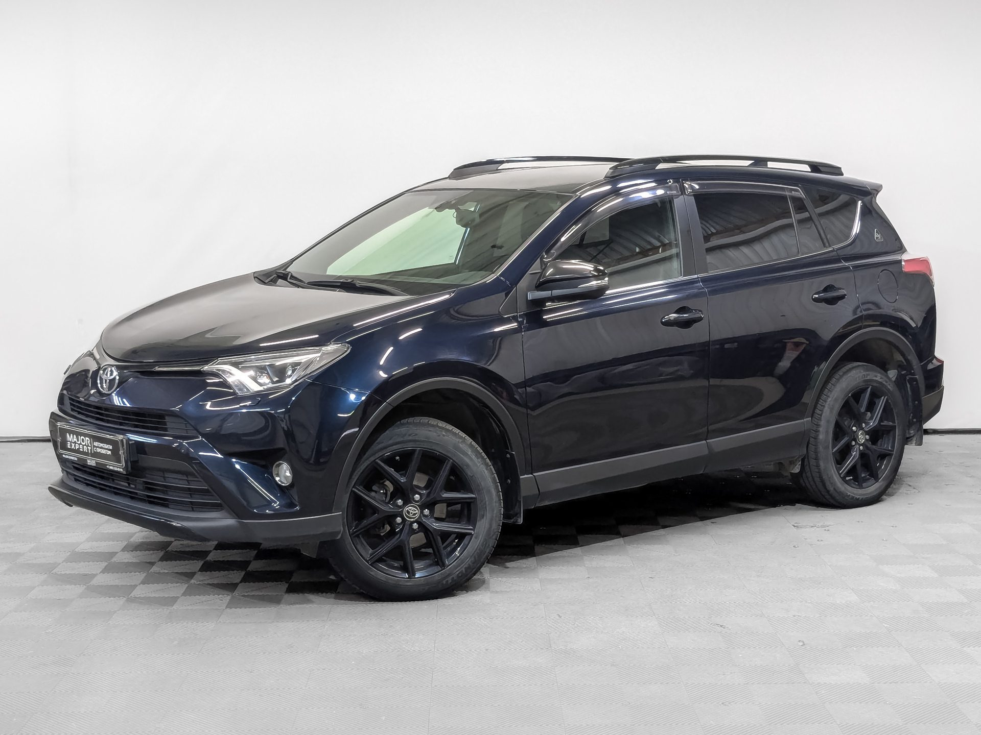 TOYOTA Rav-4 2.50 (180 л.с), автомат, 2019, пробег 77 892 км