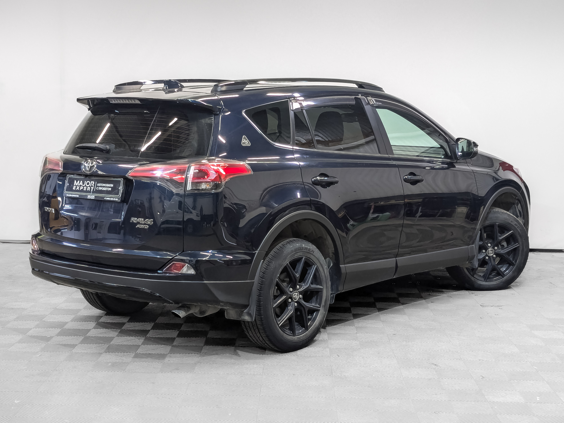 TOYOTA Rav-4 2.50 (180 л.с), автомат, 2019, пробег 77 892 км