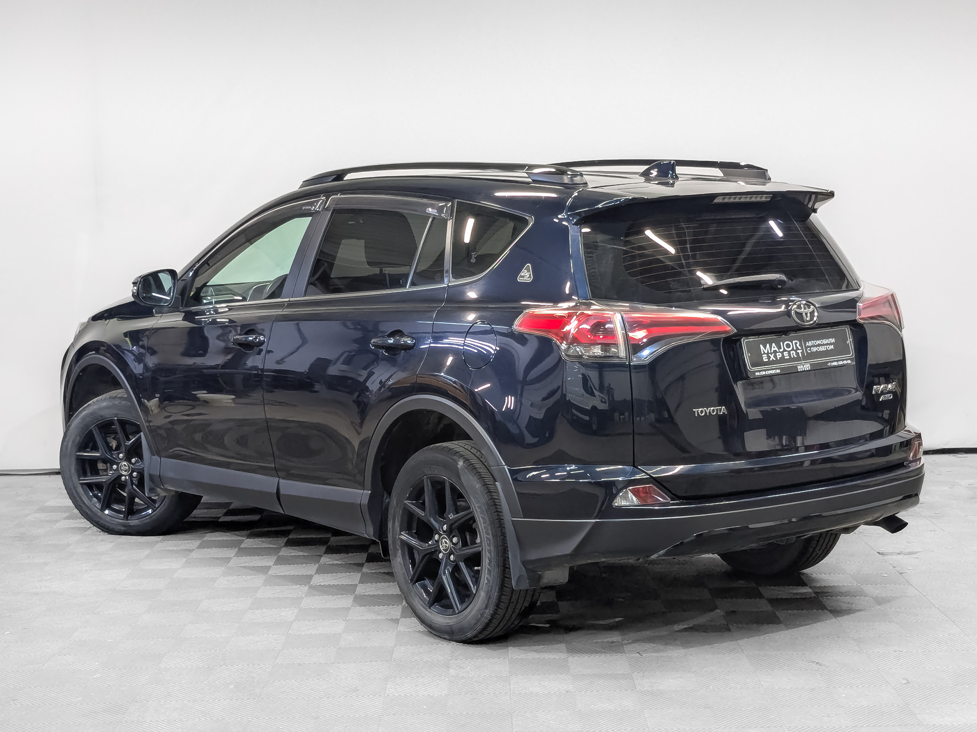 TOYOTA Rav-4 2.50 (180 л.с), автомат, 2019, пробег 77 892 км