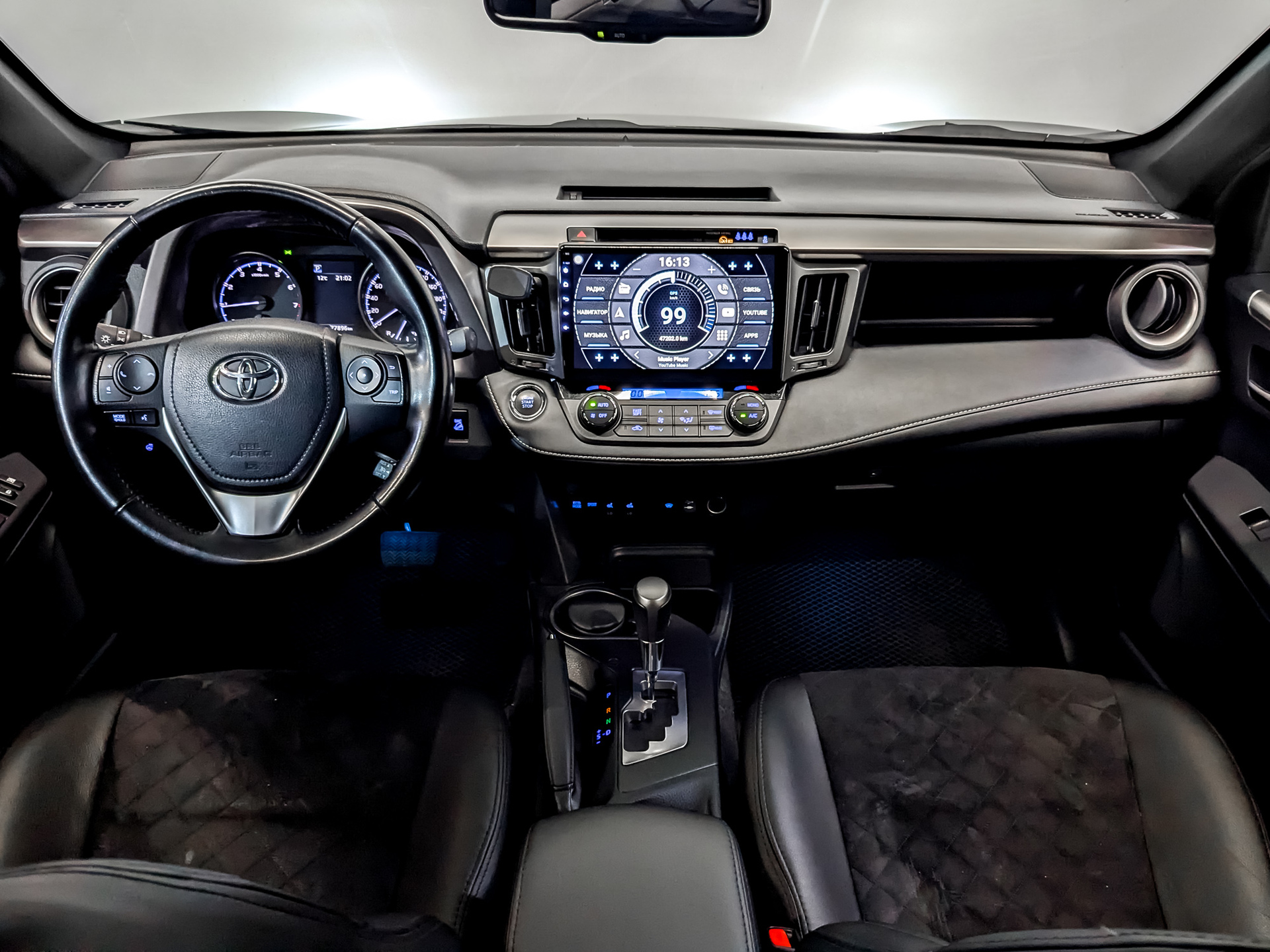 TOYOTA Rav-4 2.50 (180 л.с), автомат, 2019, пробег 77 892 км