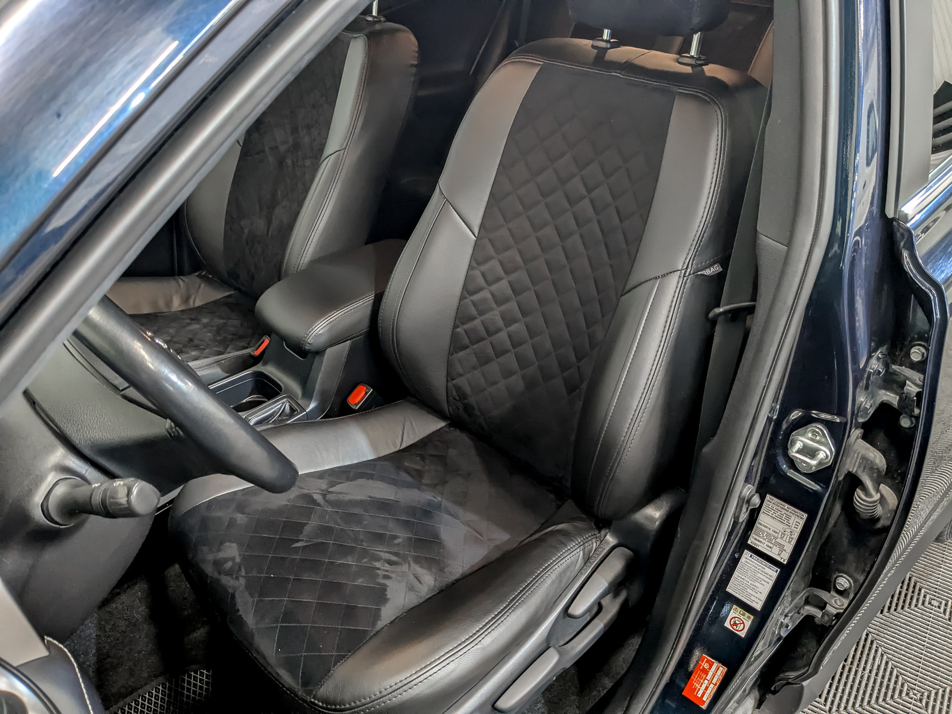 TOYOTA Rav-4 2.50 (180 л.с), автомат, 2019, пробег 77 892 км