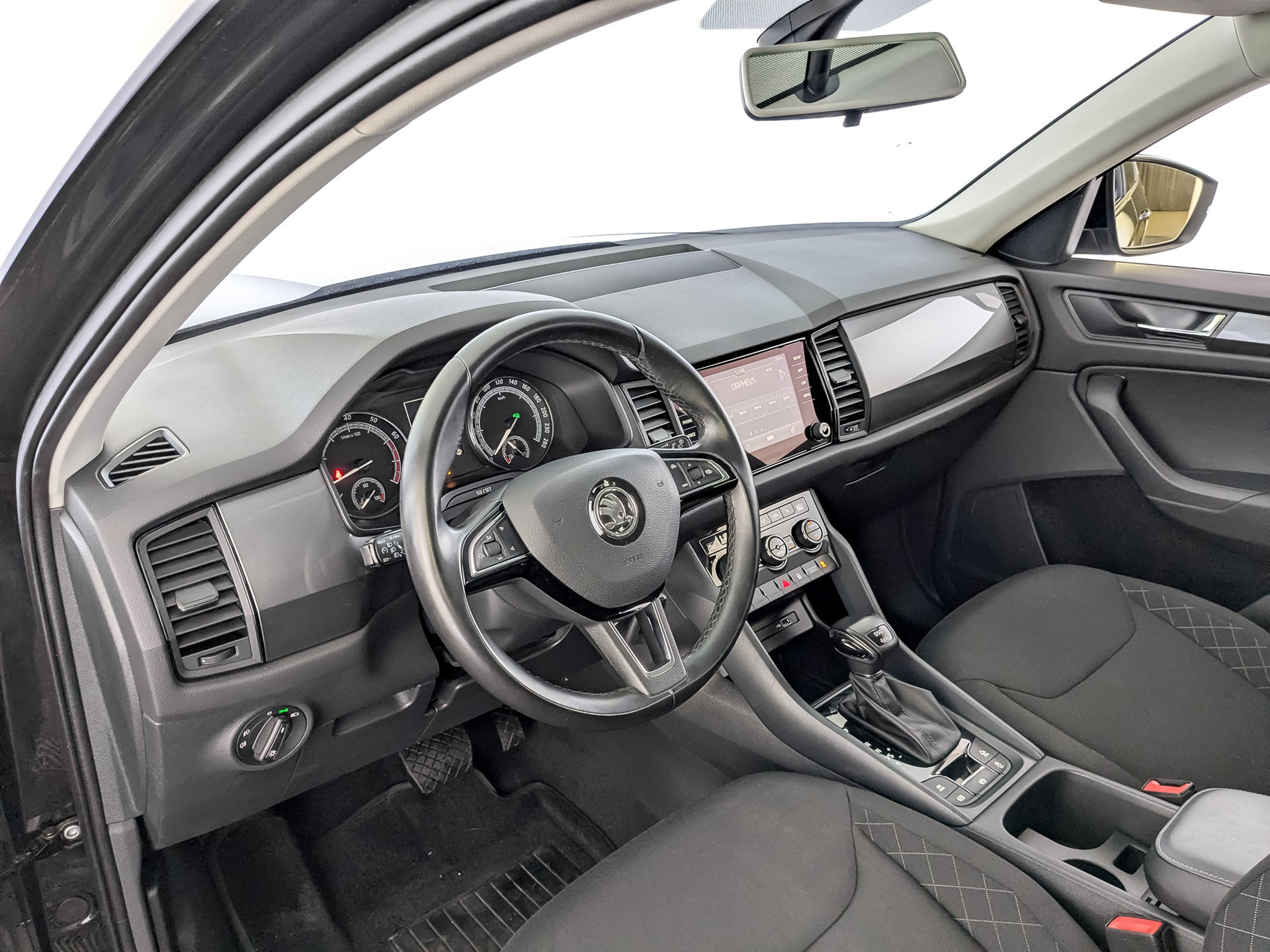 SKODA Kodiaq 1.40 (150 л.с), автомат, 2019, пробег 159 194 км