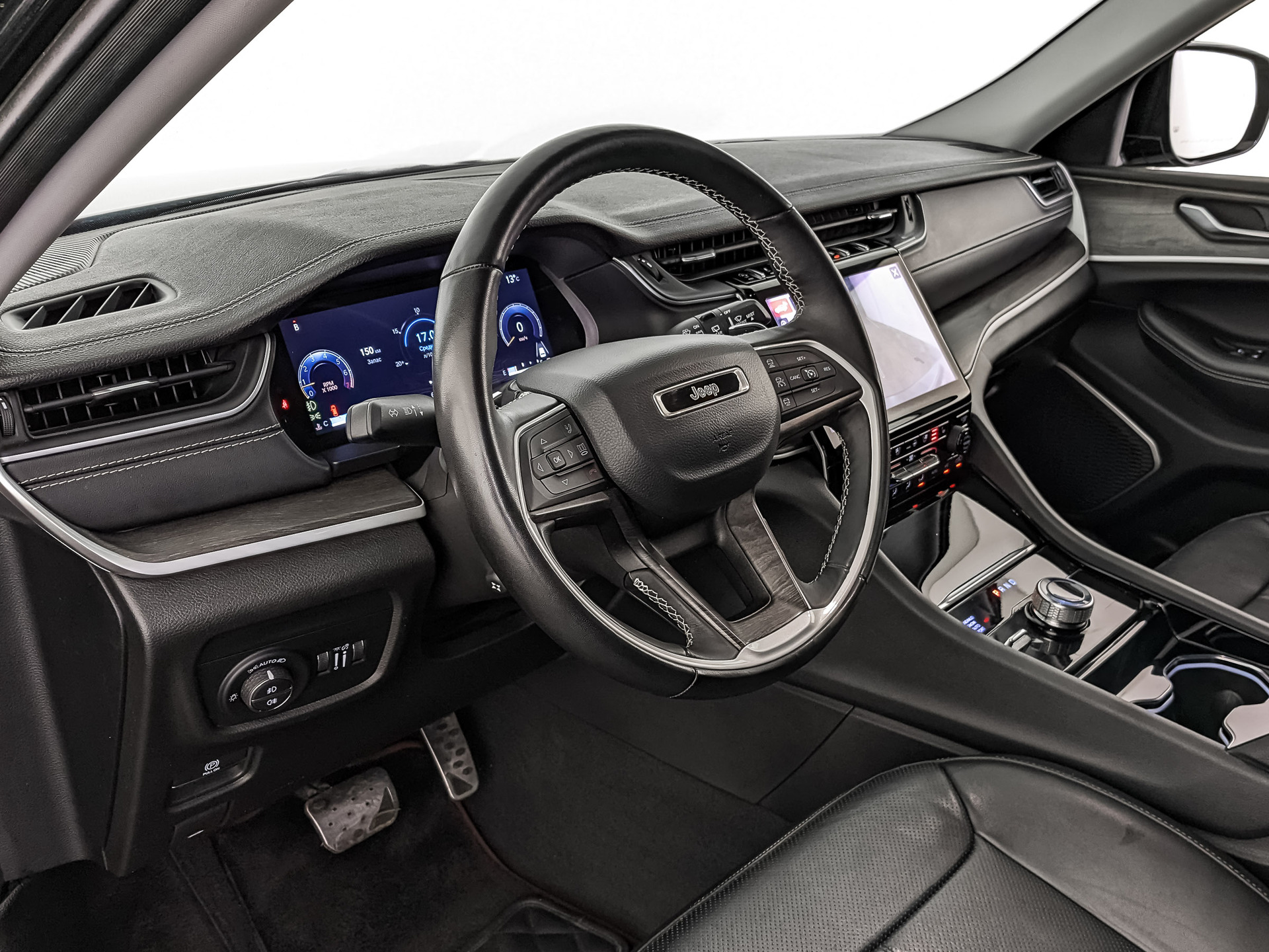 JEEP Grand Cherokee 3.60 (294 л.с), автомат, 2022, пробег 61 100 км