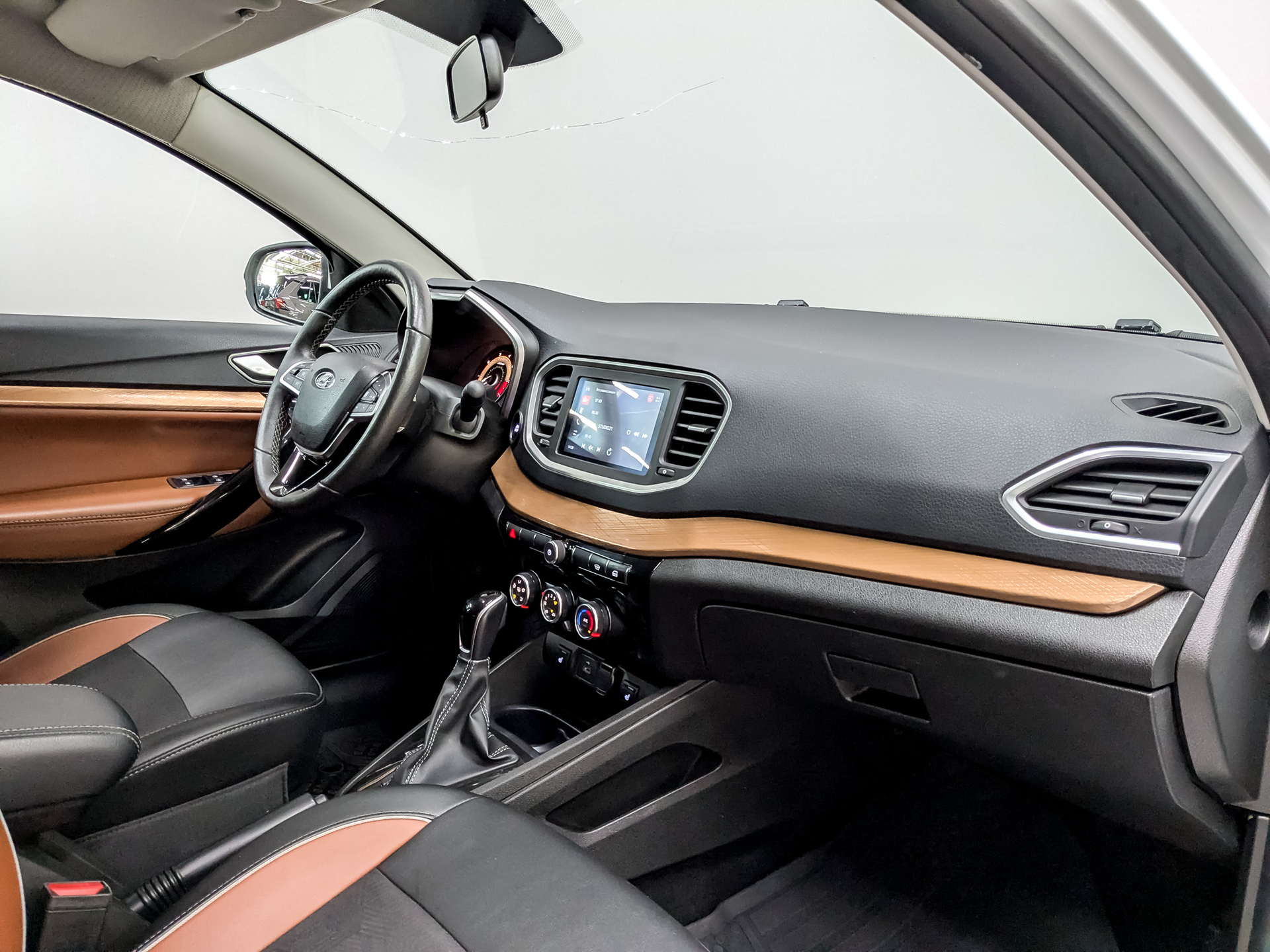 LADA Vesta 1.80 (122 л.с), автомат, 2024, пробег 43 048 км