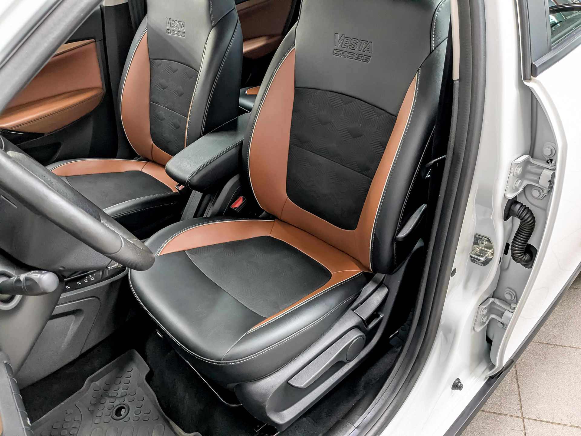 LADA Vesta 1.80 (122 л.с), автомат, 2024, пробег 43 048 км