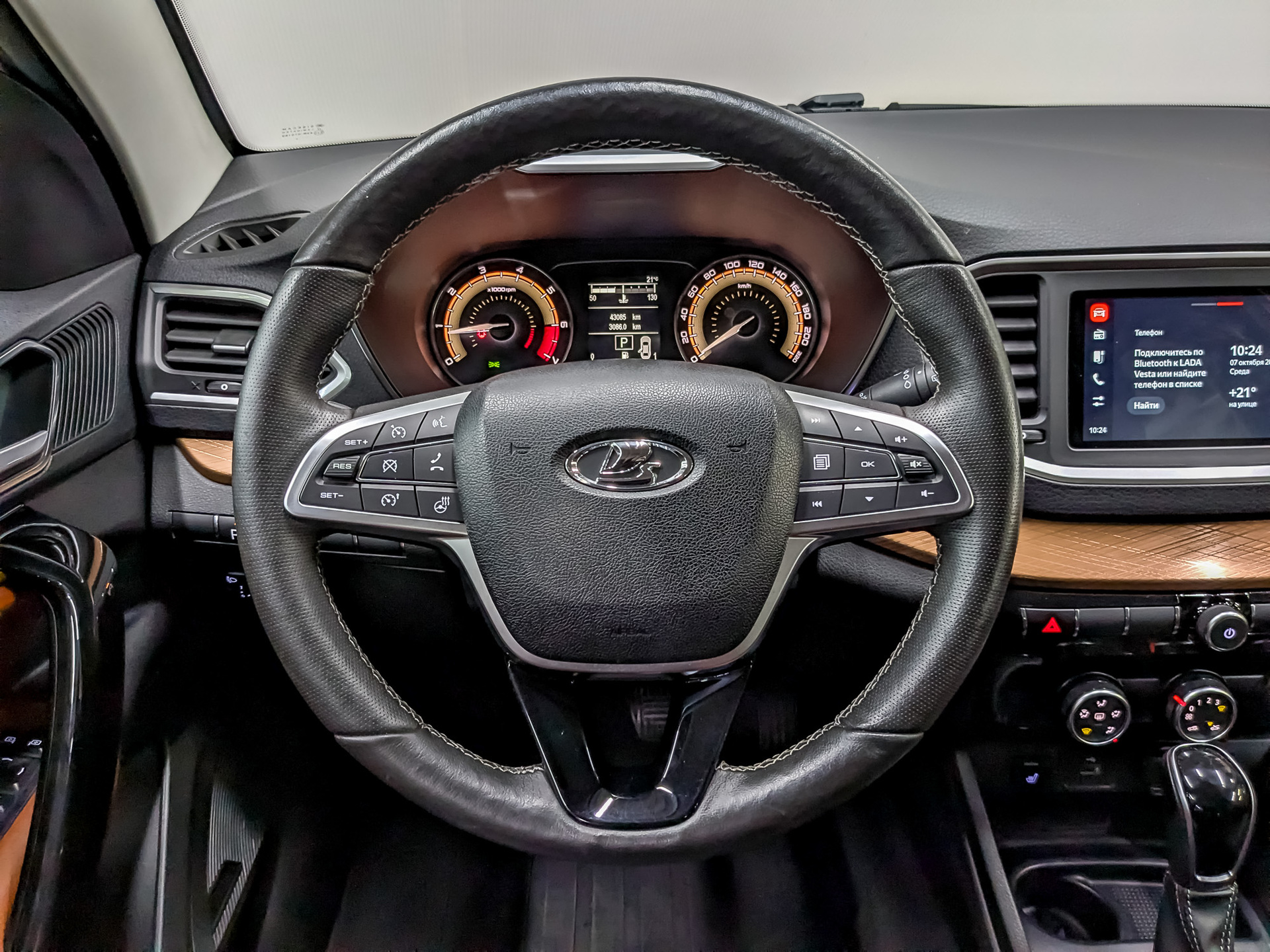 LADA Vesta 1.80 (122 л.с), автомат, 2024, пробег 43 048 км