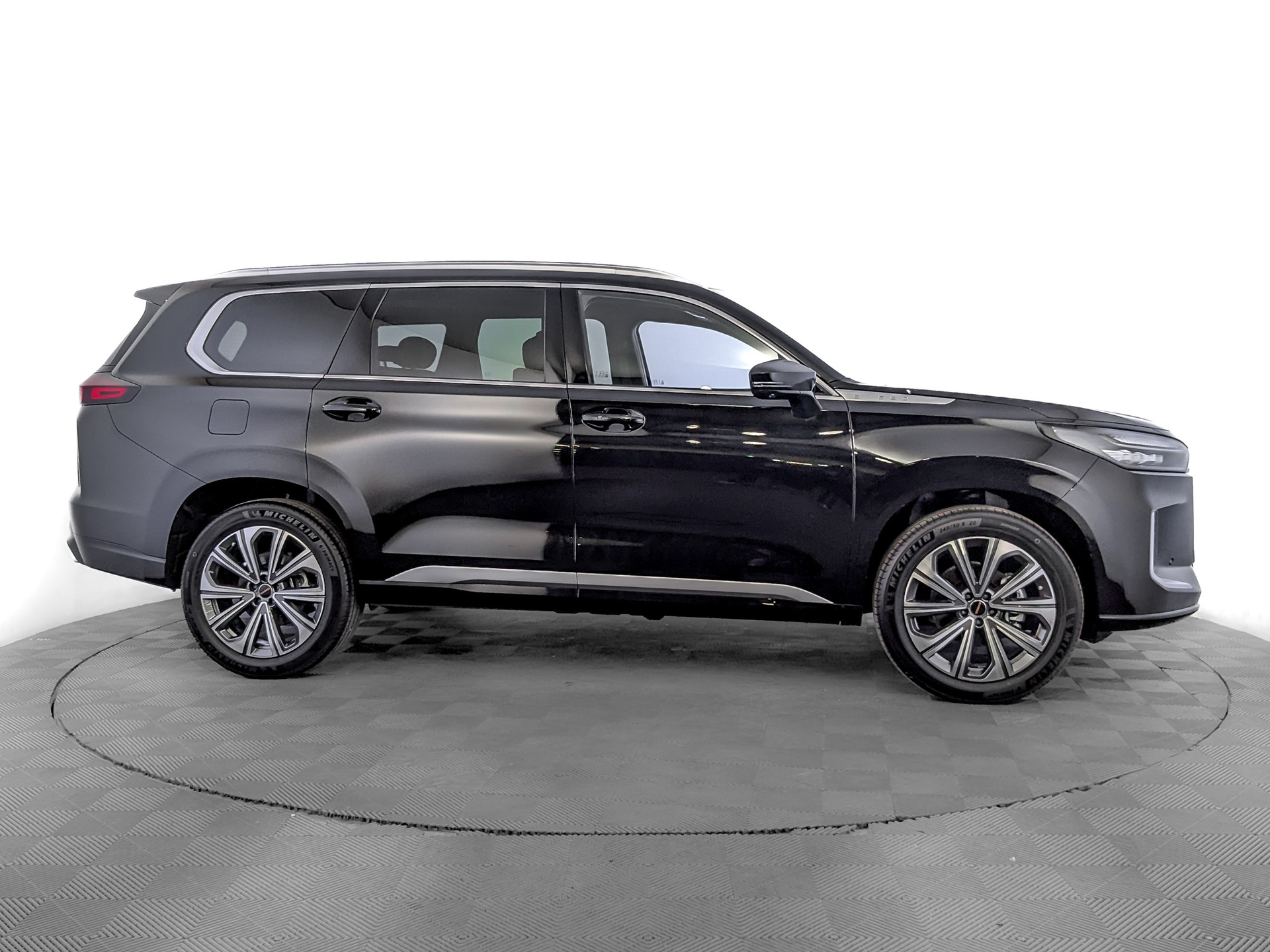 EXEED VX 2.00 (249 л.с), автомат, 2025, пробег 44 км