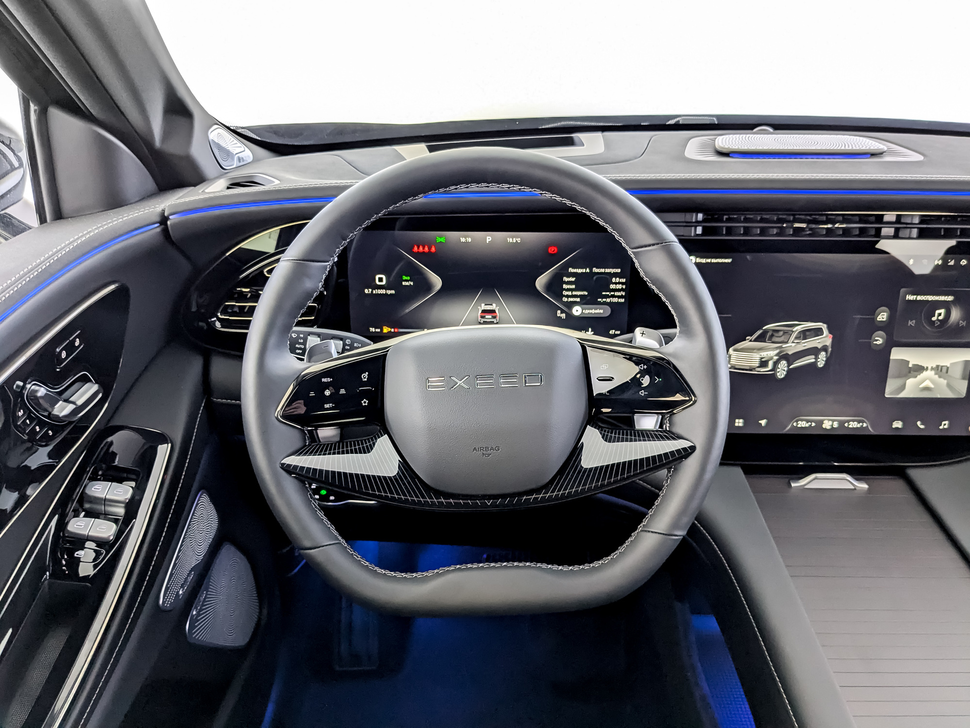 EXEED VX 2.00 (249 л.с), автомат, 2025, пробег 44 км