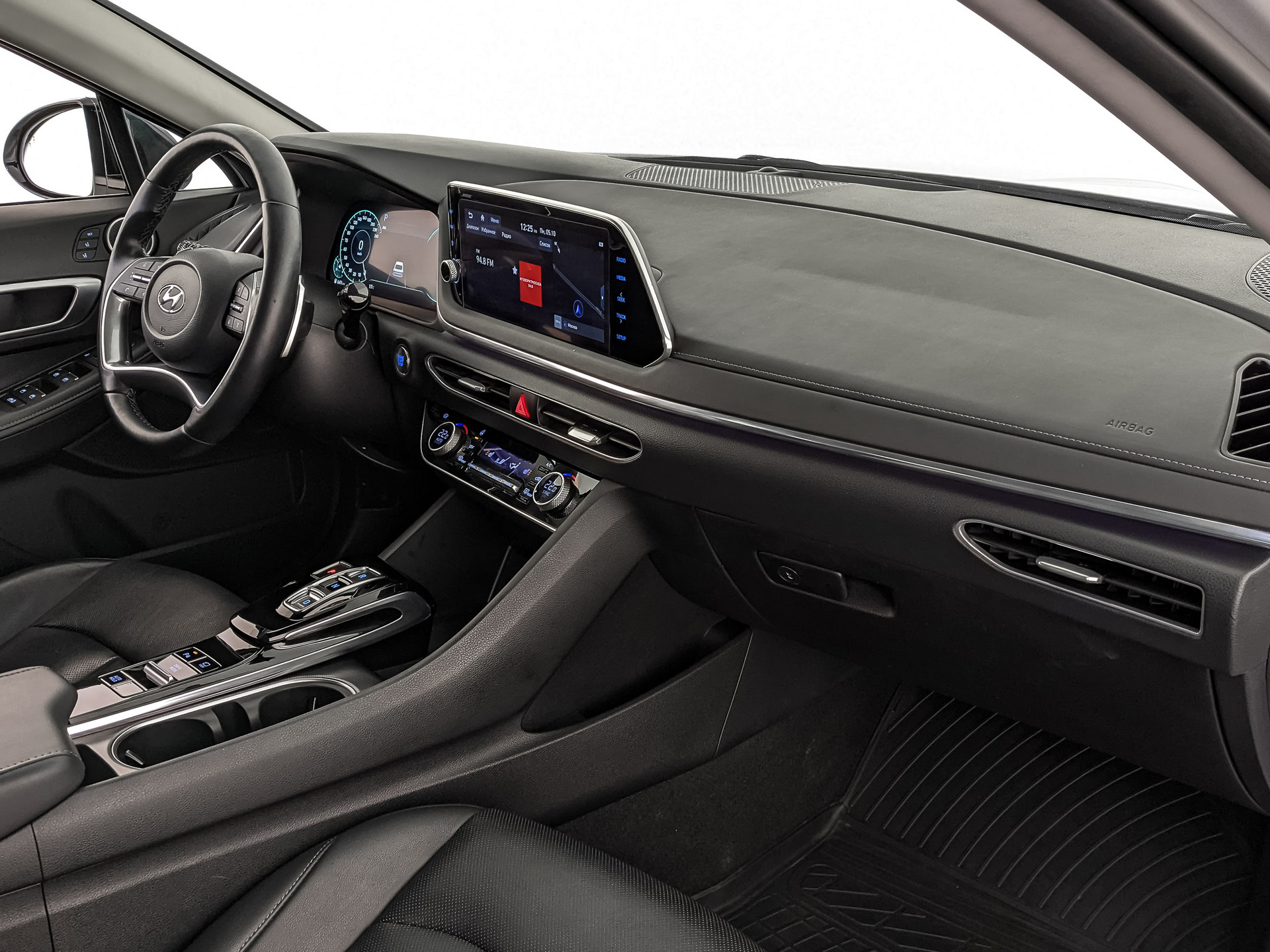 HYUNDAI Sonata 2.50 (180 л.с), автомат, 2021, пробег 50 594 км