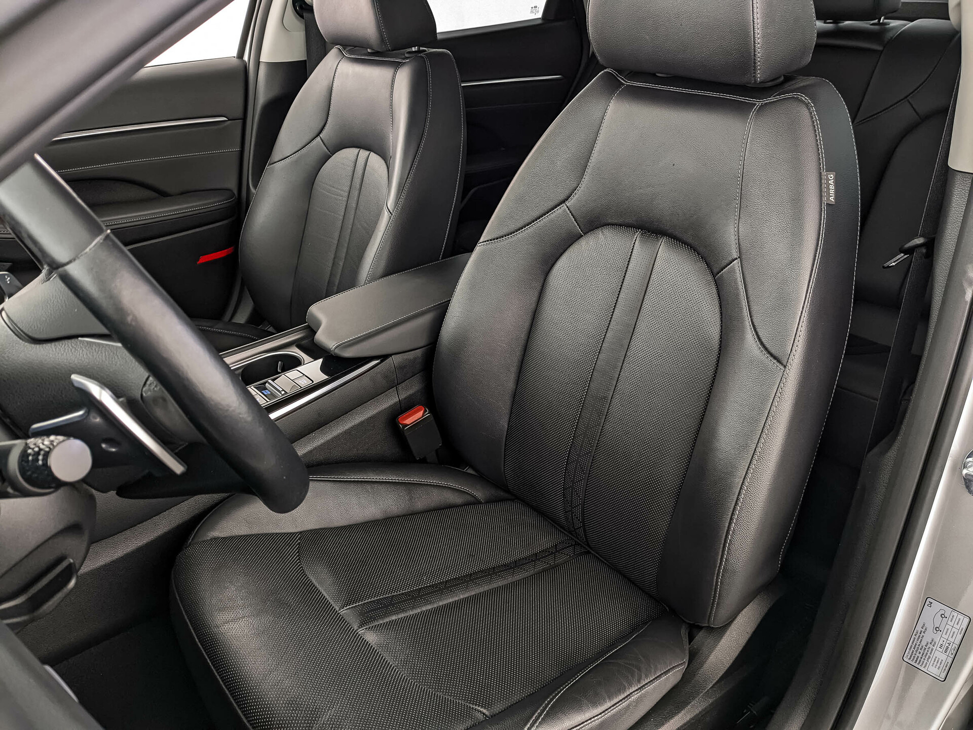 HYUNDAI Sonata 2.50 (180 л.с), автомат, 2021, пробег 50 594 км