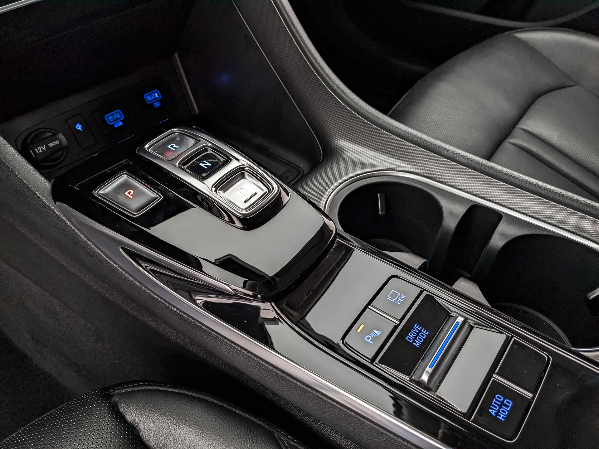 HYUNDAI Sonata 2.50 (180 л.с), автомат, 2021, пробег 50 594 км