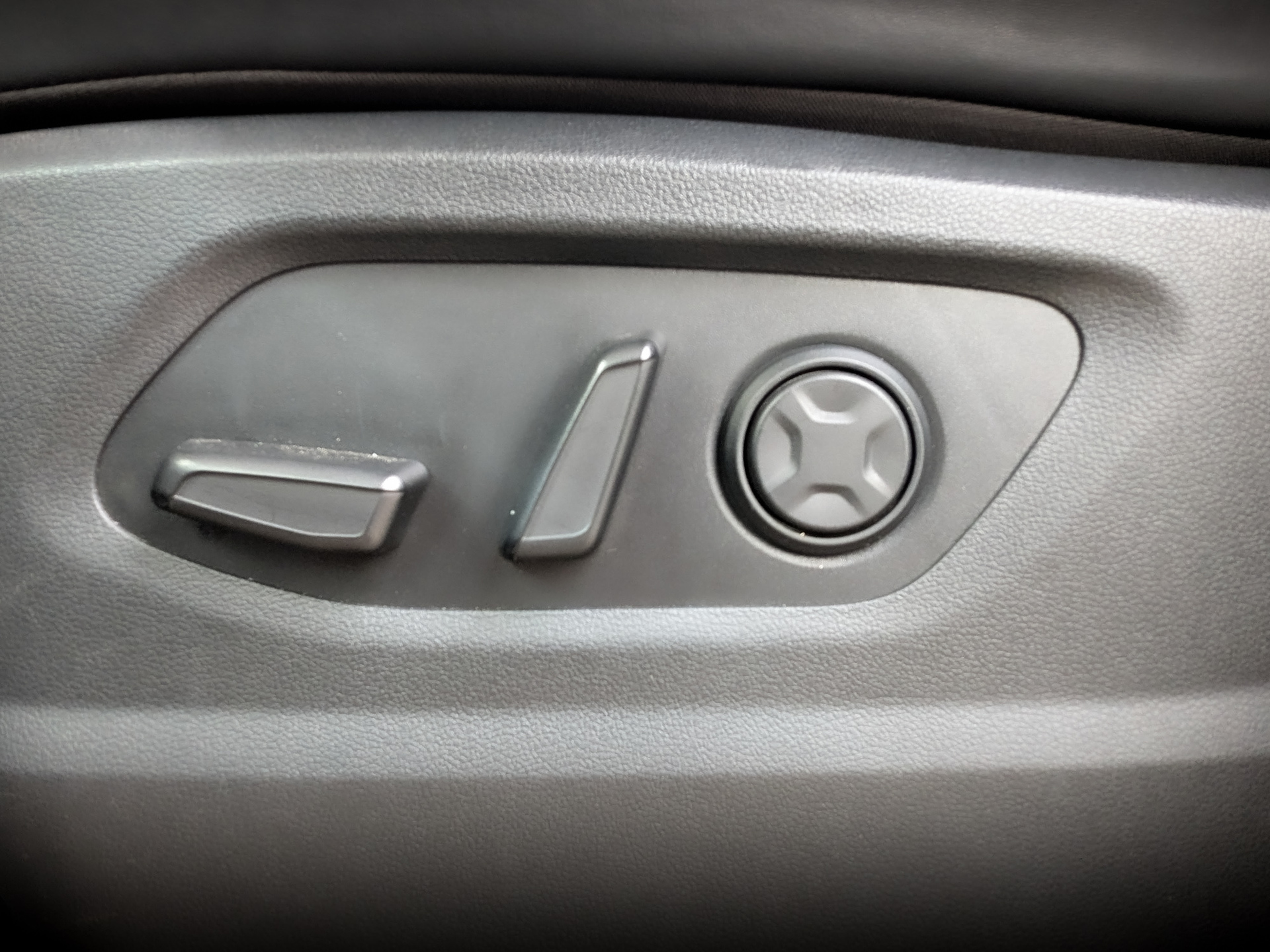 HYUNDAI Staria 3.50 (249 л.с), автомат, 2023, пробег 48 774 км