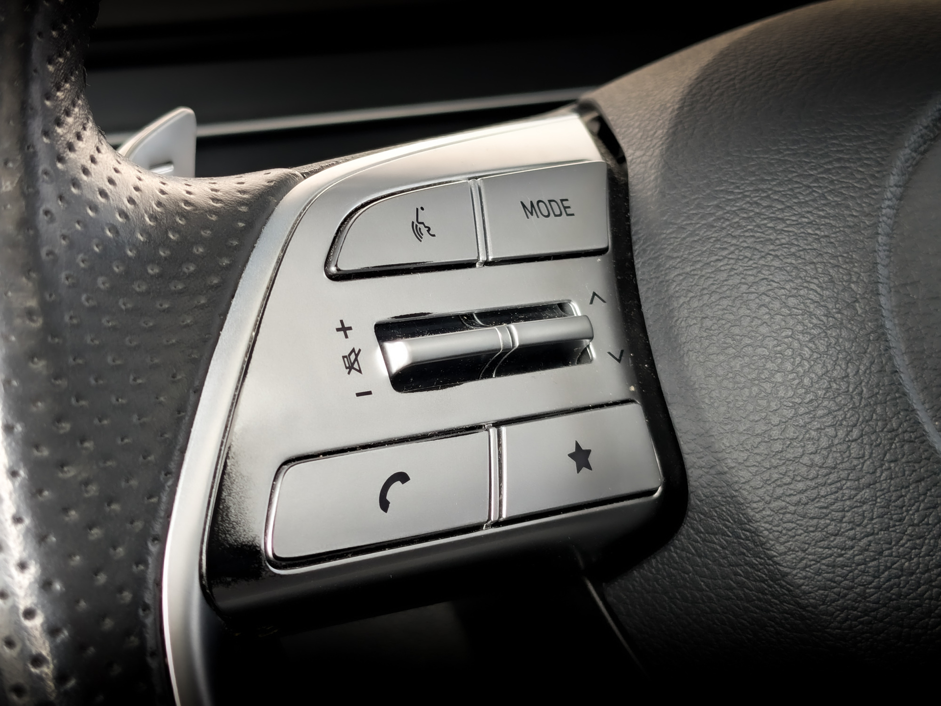HYUNDAI Staria 3.50 (249 л.с), автомат, 2023, пробег 48 774 км