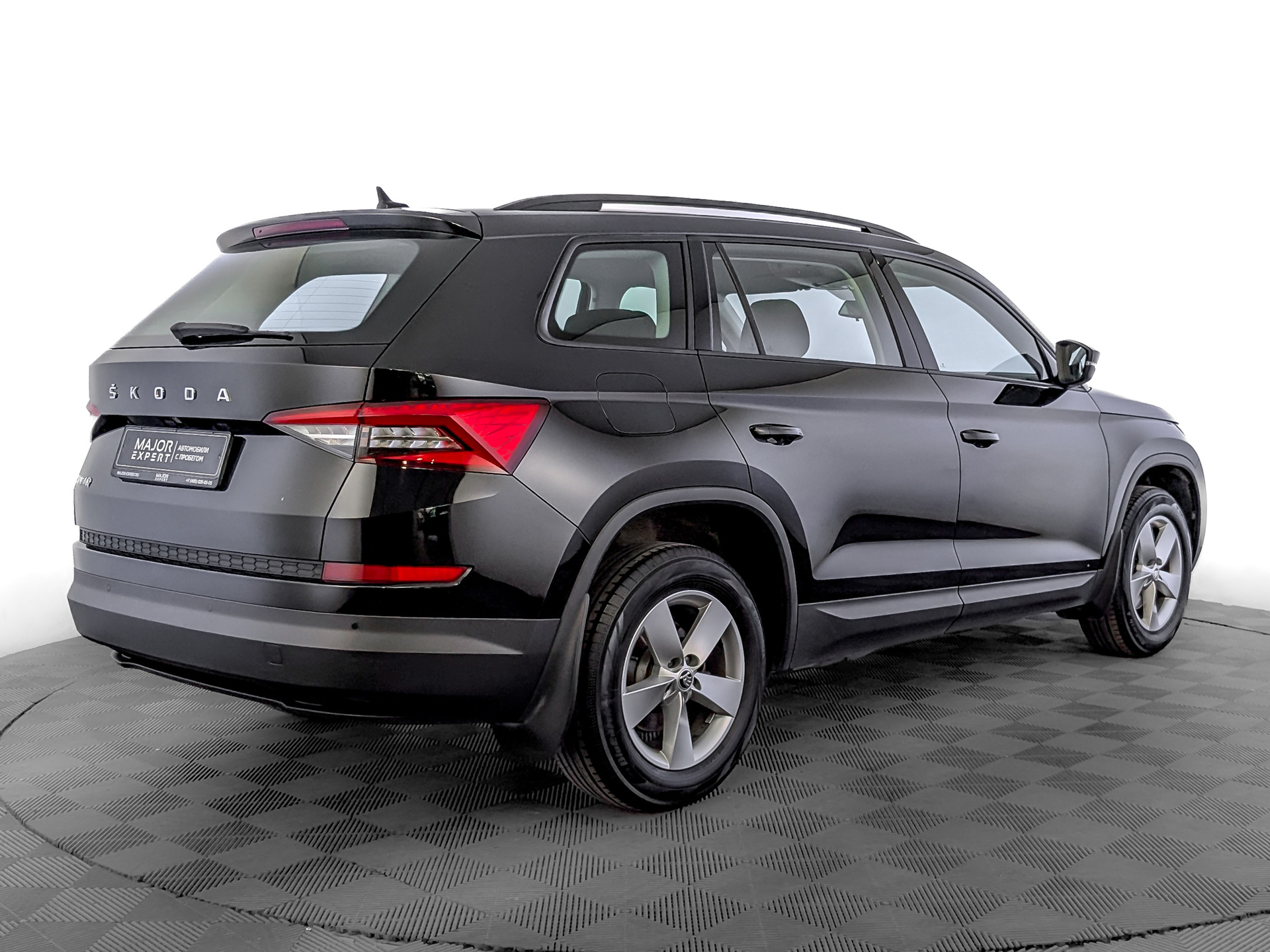 SKODA Kodiaq 1.40 (150 л.с), автомат, 2021, пробег 72 820 км