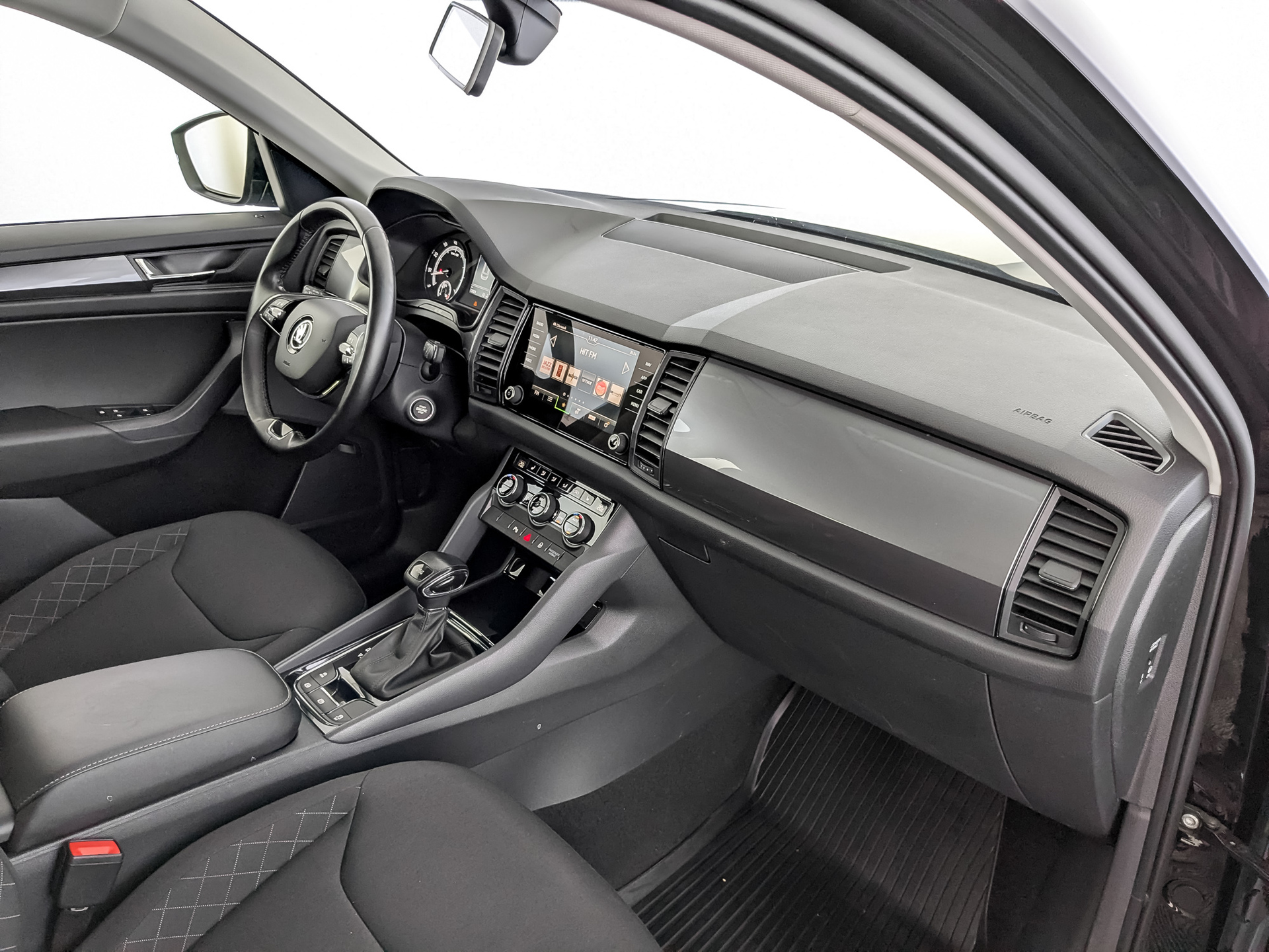 SKODA Kodiaq 1.40 (150 л.с), автомат, 2021, пробег 72 820 км
