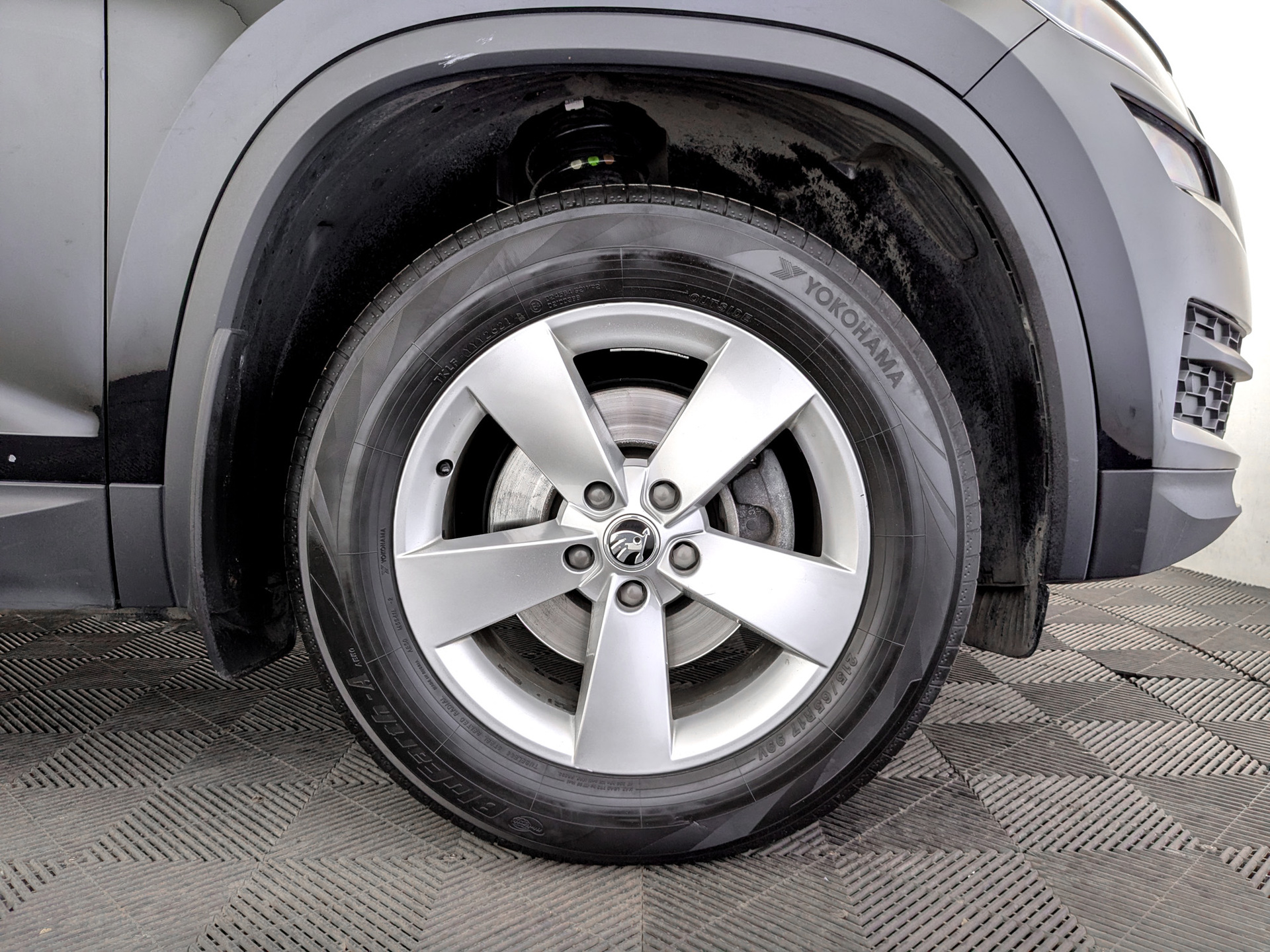 SKODA Kodiaq 1.40 (150 л.с), автомат, 2021, пробег 72 820 км
