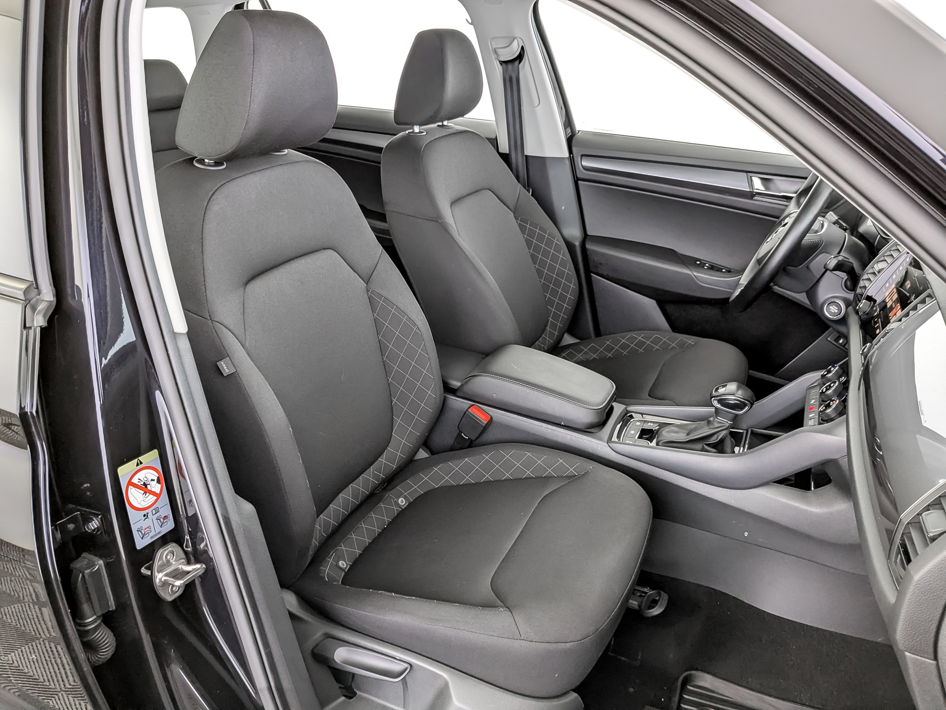 SKODA Kodiaq 1.40 (150 л.с), автомат, 2021, пробег 72 820 км