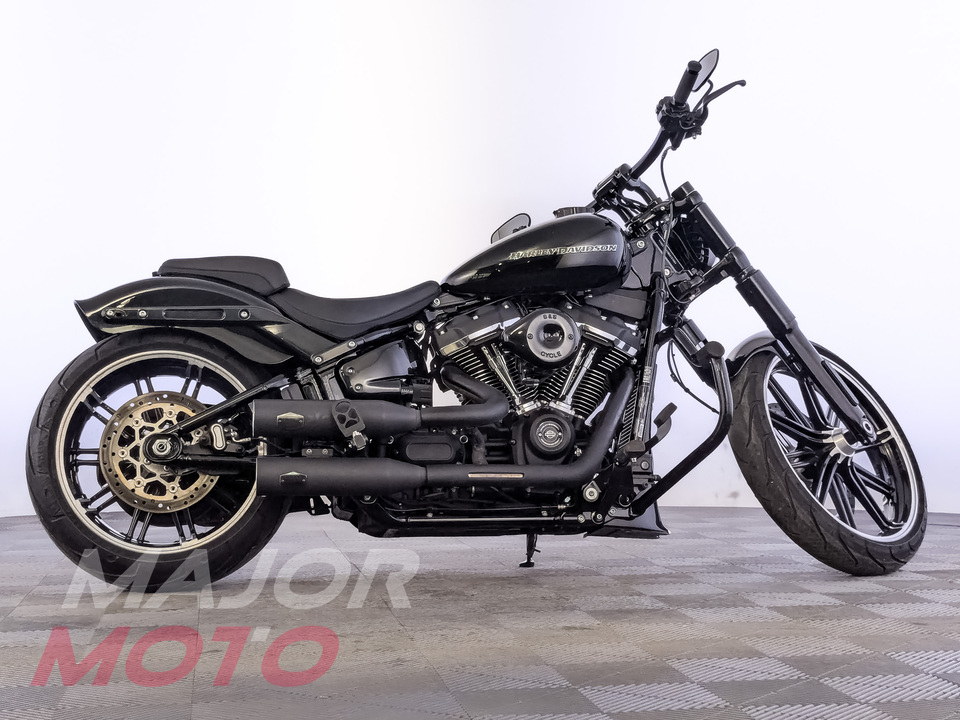 Harley-Davidson Breakout 114 - фото №1