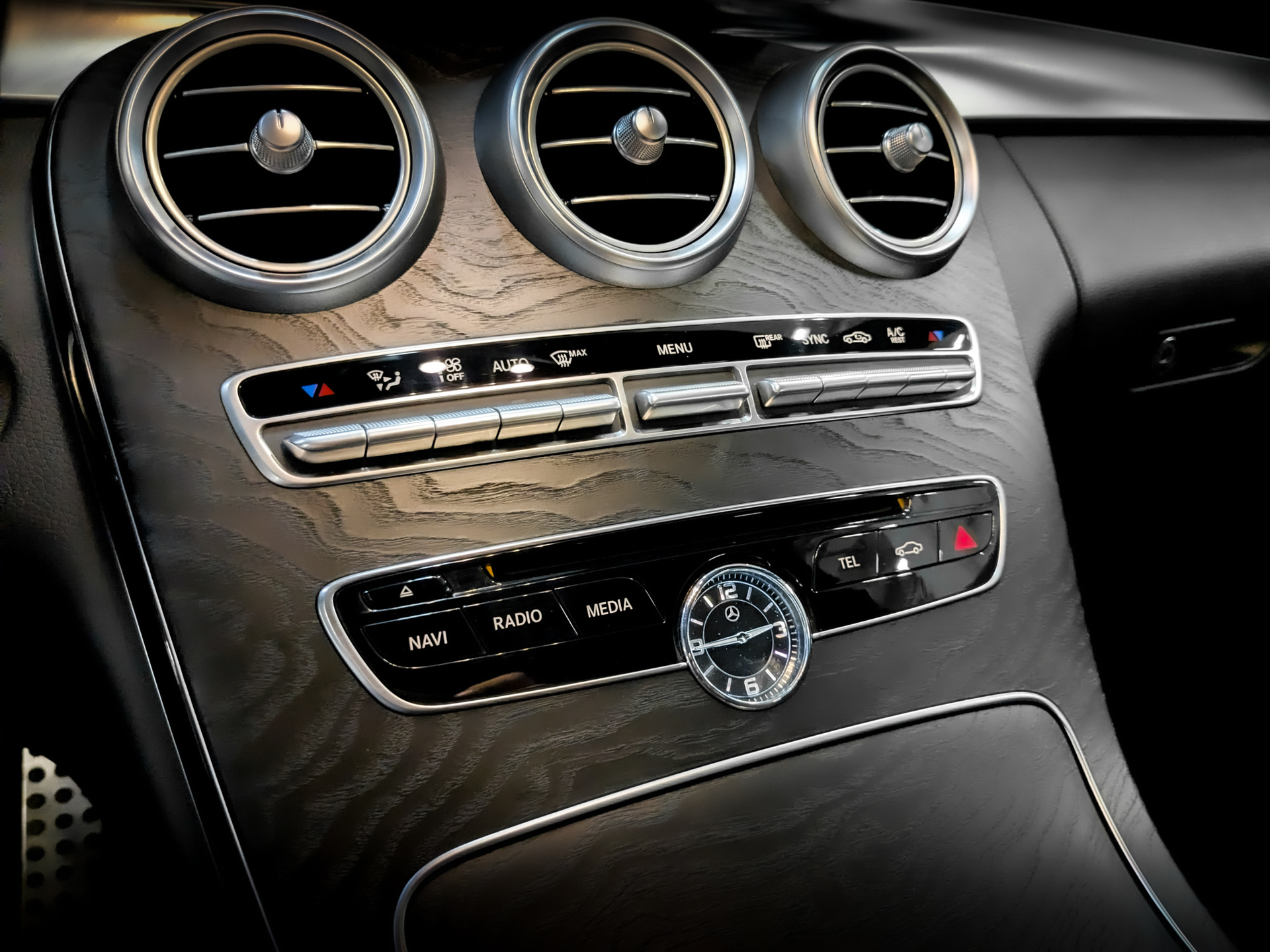 MERCEDES-BENZ C-Класс 2.00 (211 л.с), автомат, 2014, пробег 101 620 км