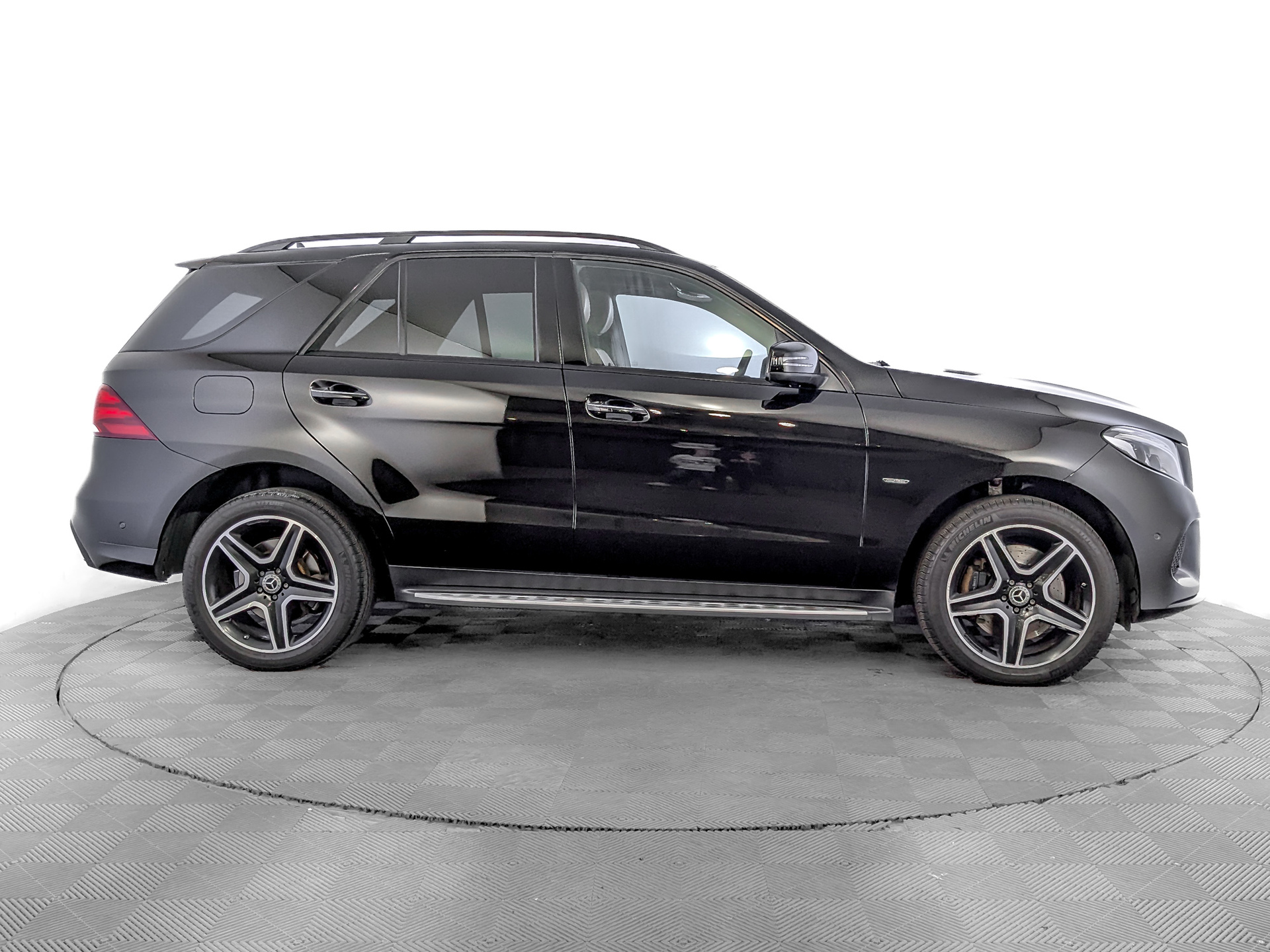 MERCEDES-BENZ GLE 3.00 (333 л.с), автомат, 2018, пробег 139 770 км