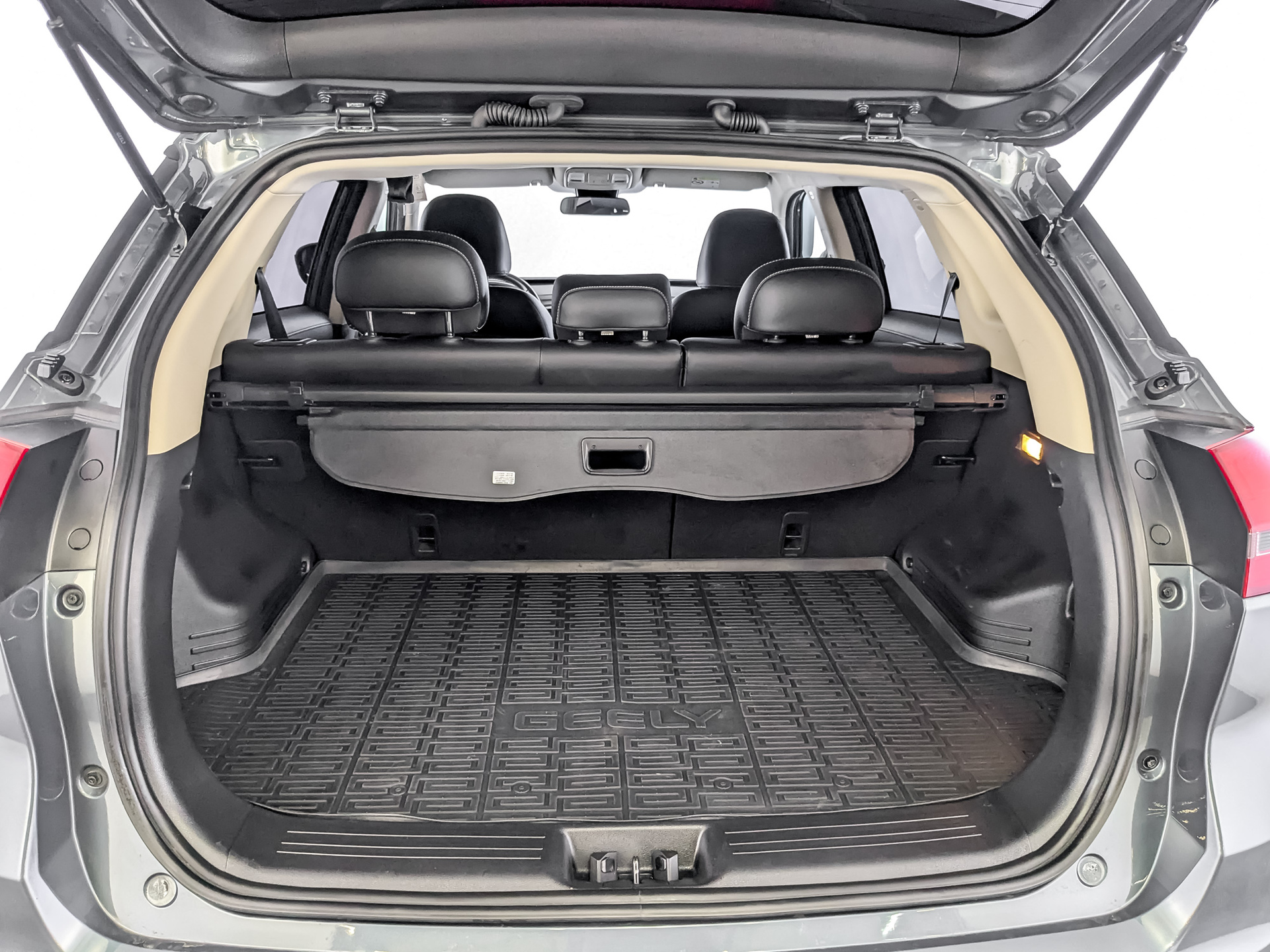 GEELY Atlas 2.40 (149 л.с), автомат, 2021, пробег 56 000 км