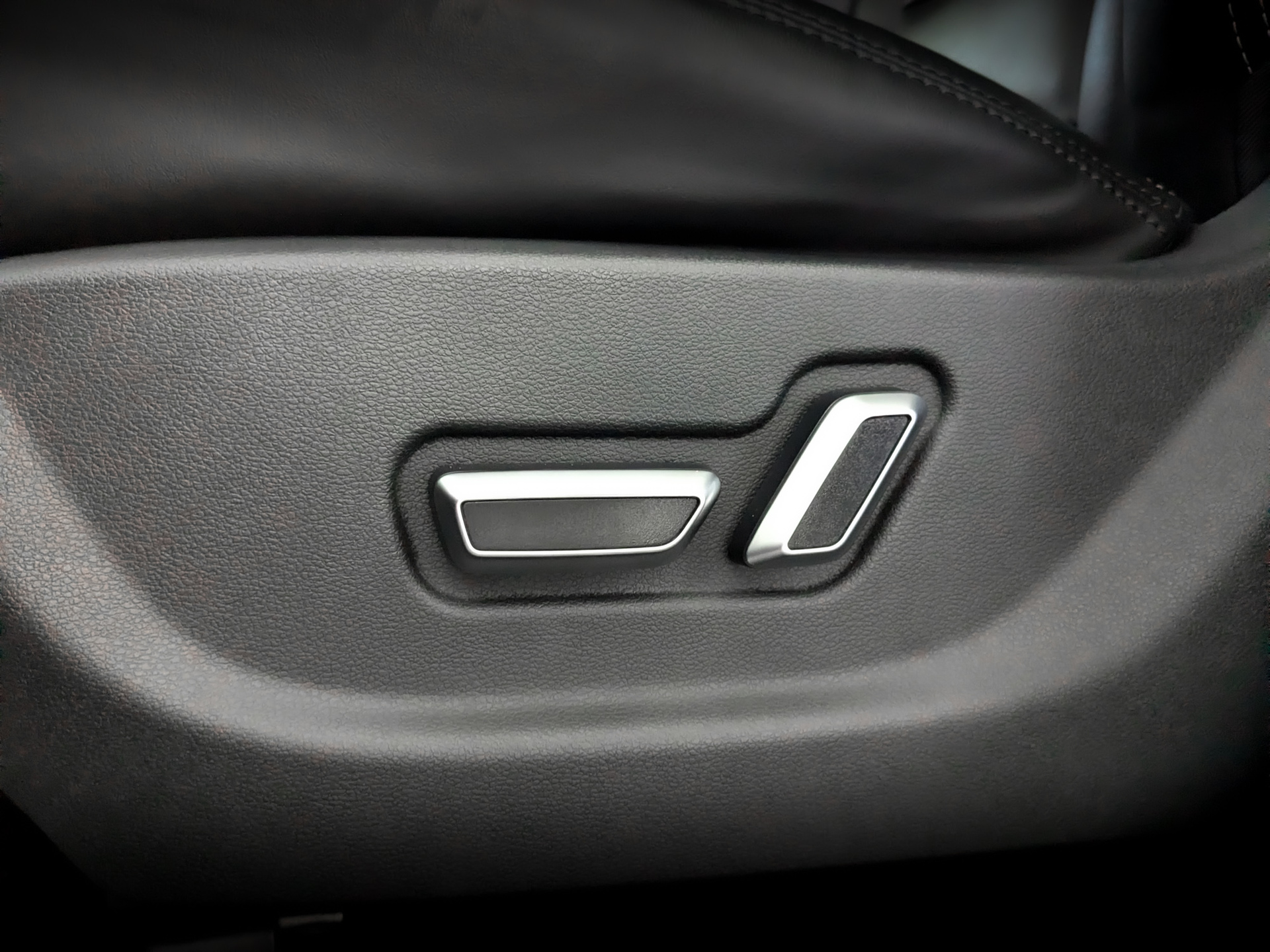 GEELY Atlas 2.40 (149 л.с), автомат, 2021, пробег 56 000 км