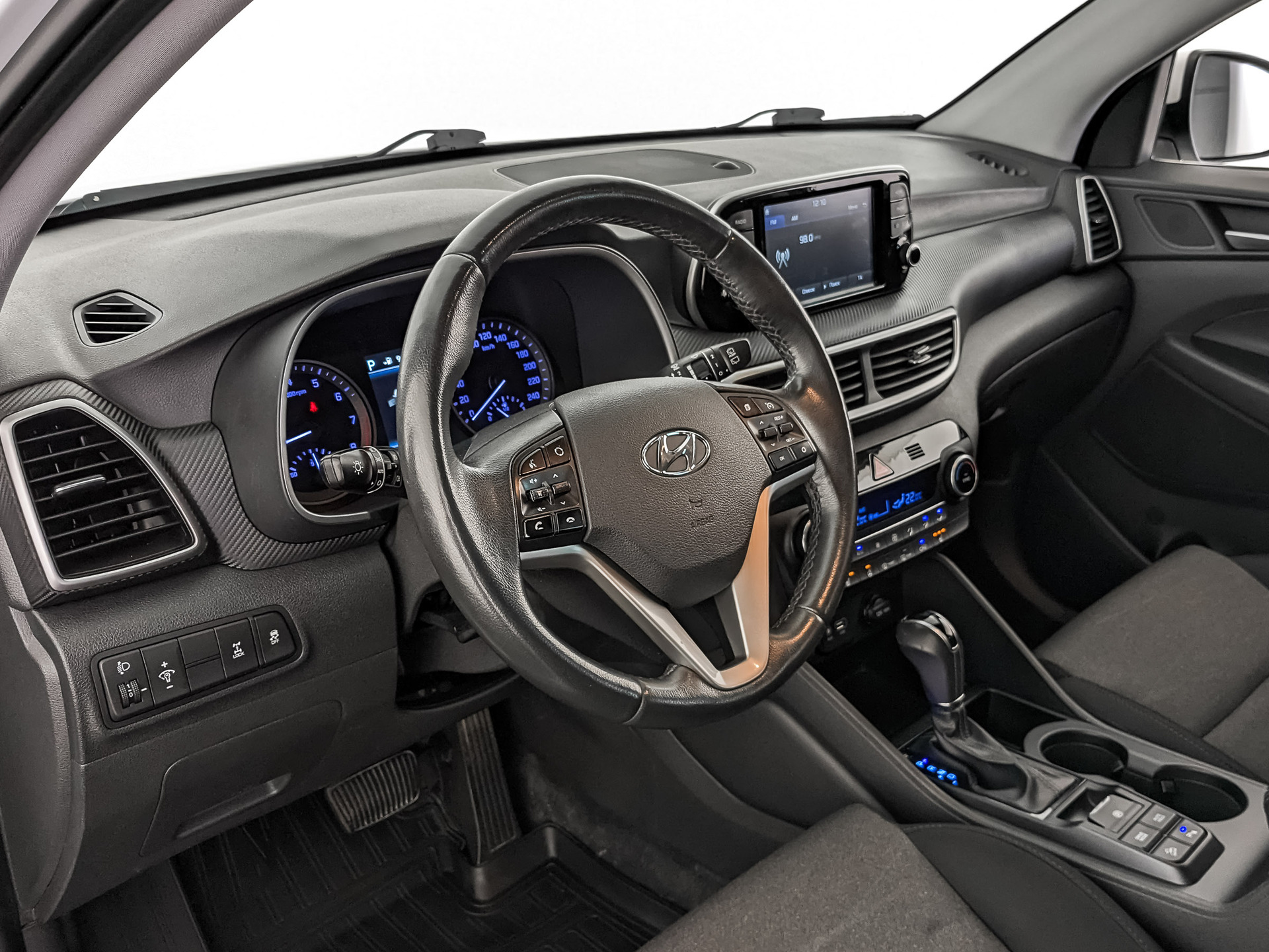 HYUNDAI Tucson 2.00 (149 л.с), автомат, 2018, пробег 105 702 км