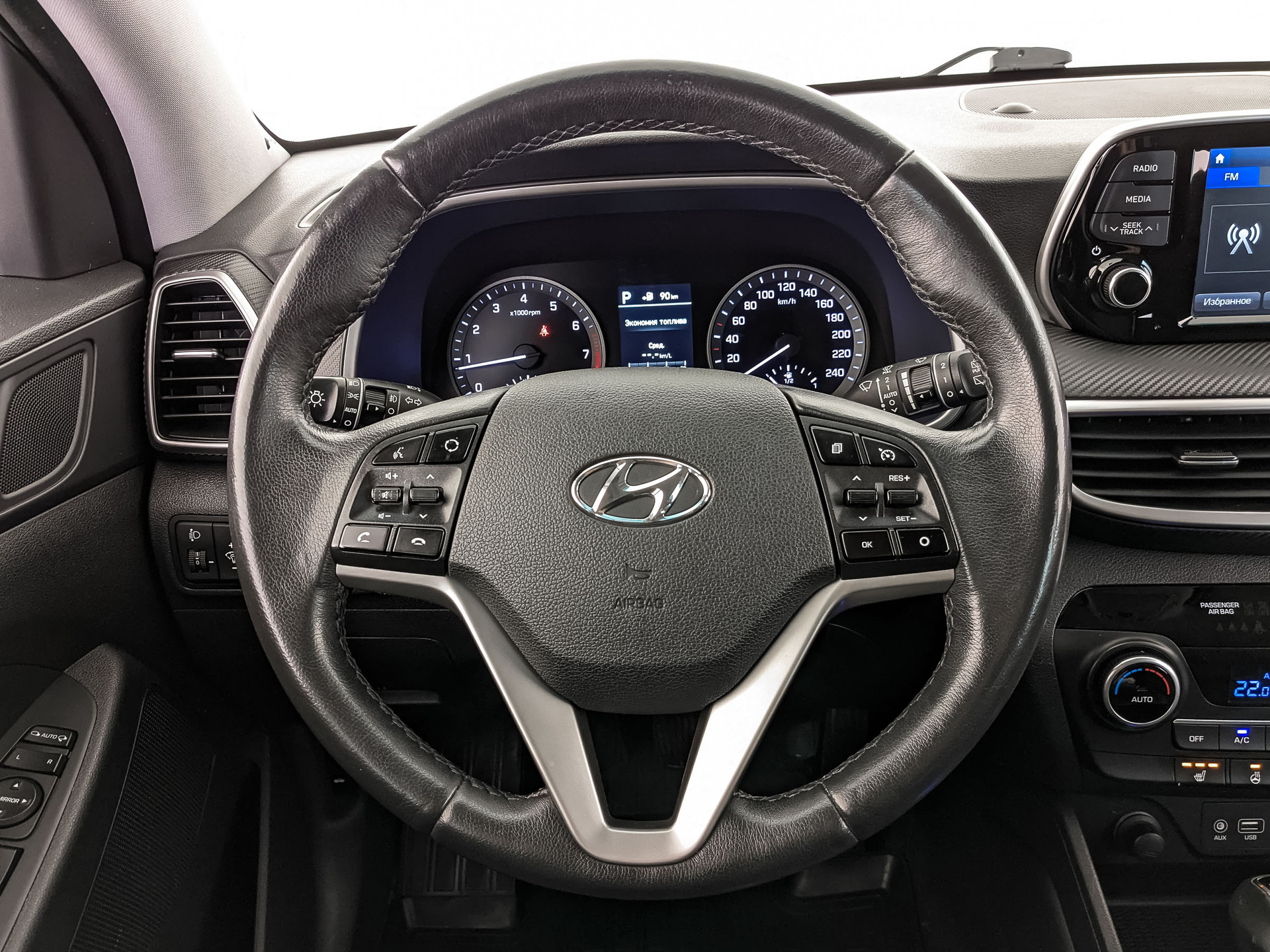 HYUNDAI Tucson 2.00 (149 л.с), автомат, 2018, пробег 105 702 км