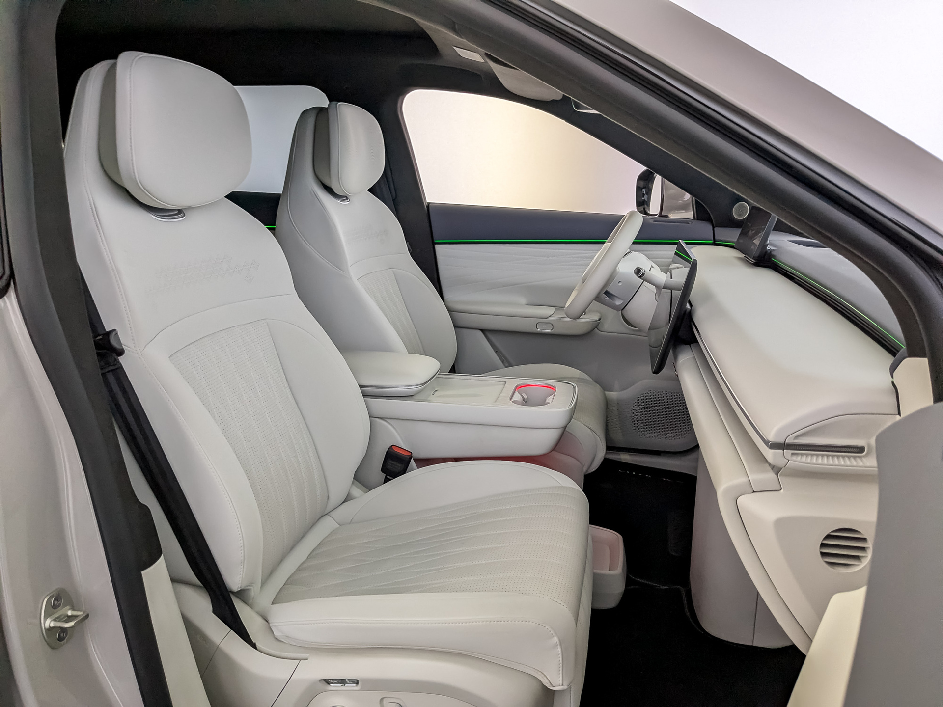 EXLANTIX ET 1.50 (190 л.с), автомат, 2025, пробег 38 730 км