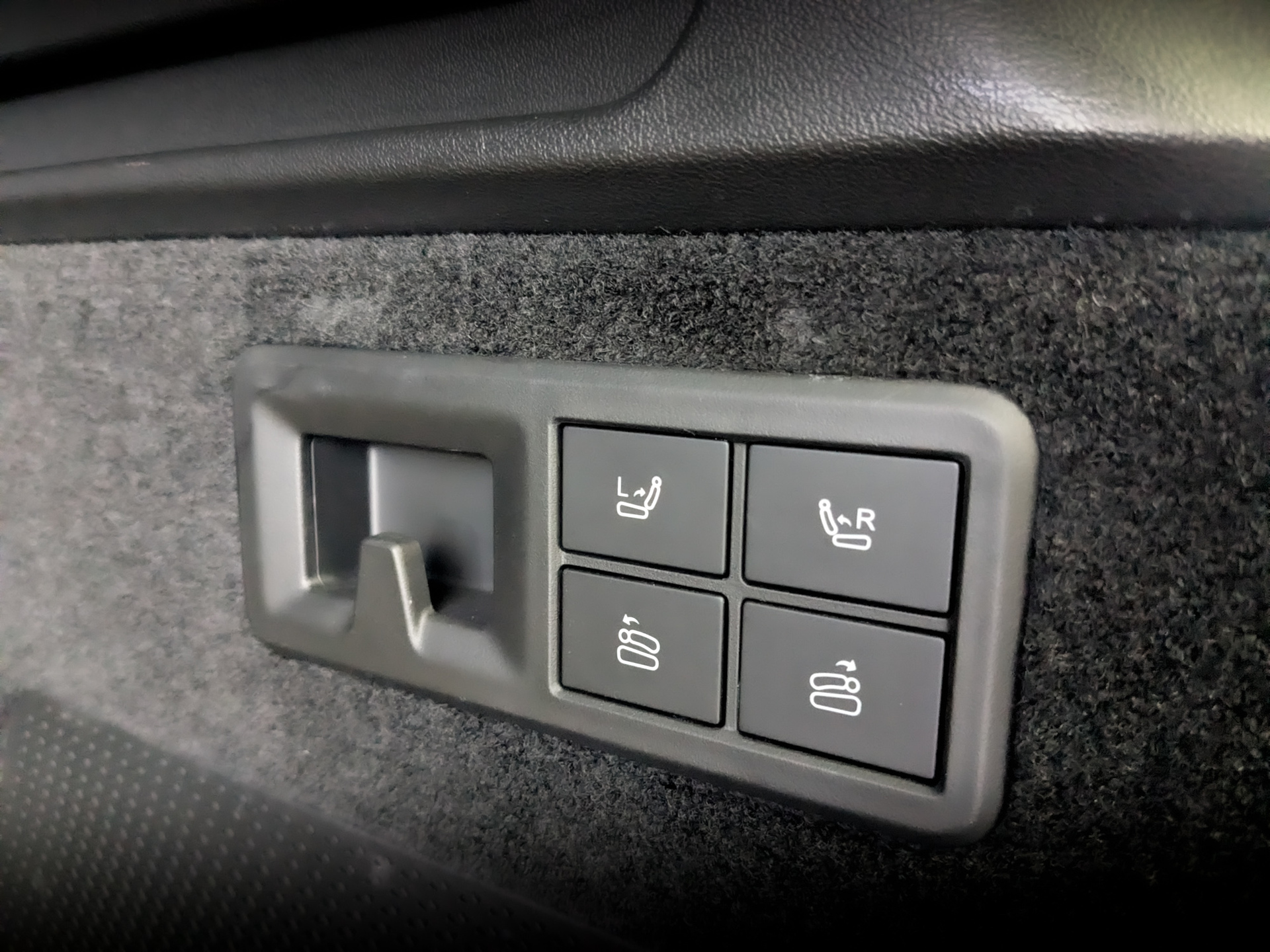 EXLANTIX ET 1.50 (190 л.с), автомат, 2025, пробег 38 730 км