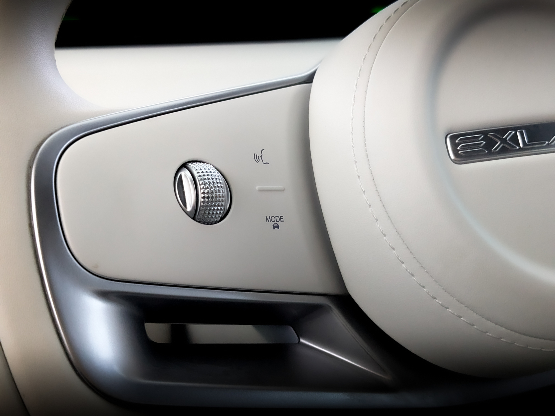 EXLANTIX ET 1.50 (190 л.с), автомат, 2025, пробег 38 730 км