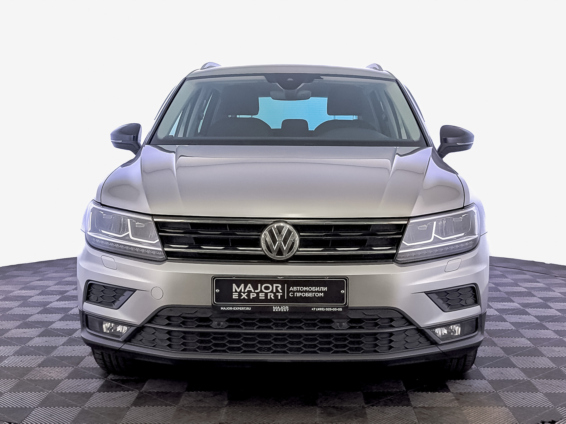 VOLKSWAGEN Tiguan 1.40 (150 л.с), автомат, 2019, пробег 81 862 км