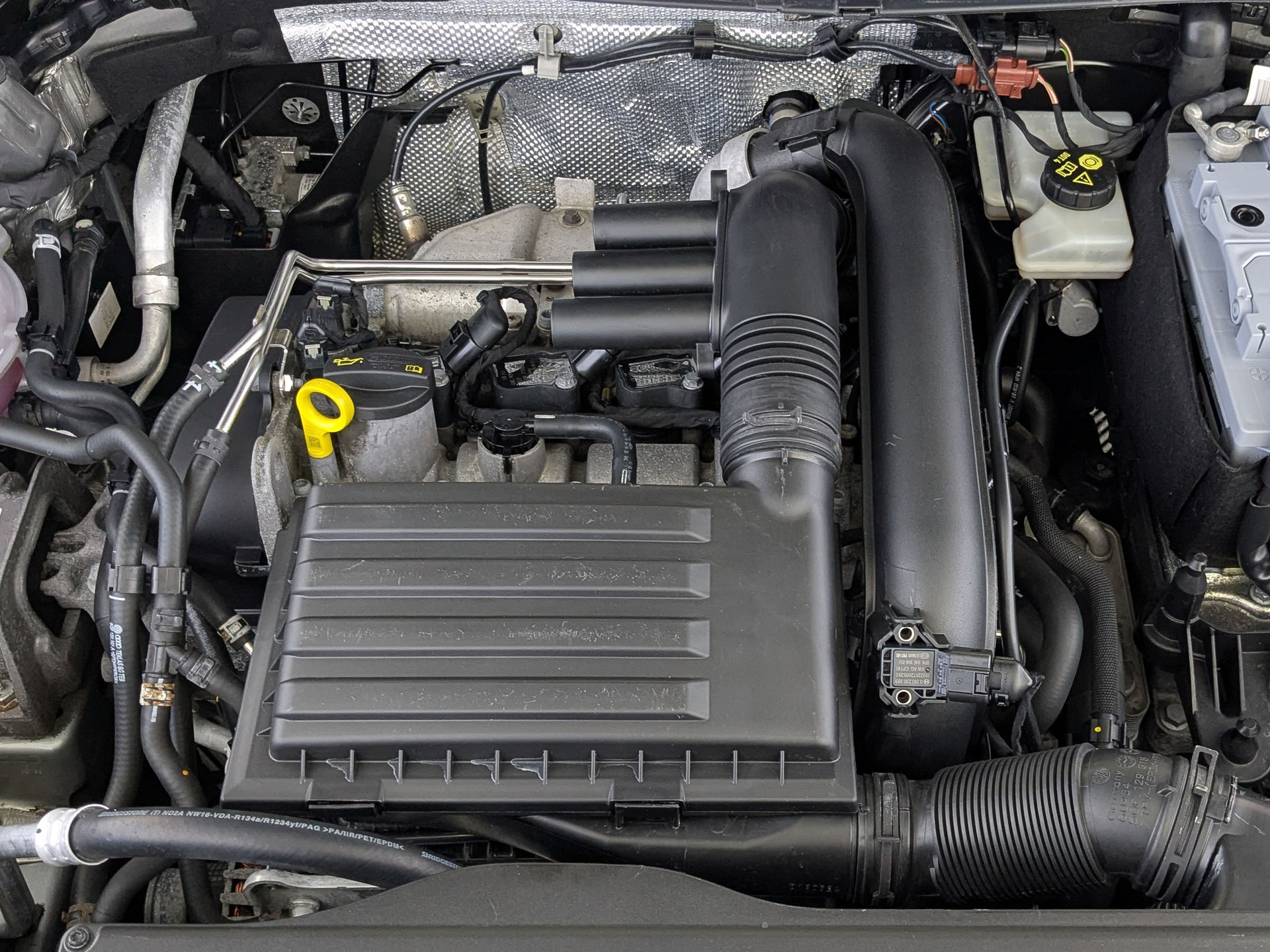 VOLKSWAGEN Tiguan 1.40 (150 л.с), автомат, 2019, пробег 81 862 км