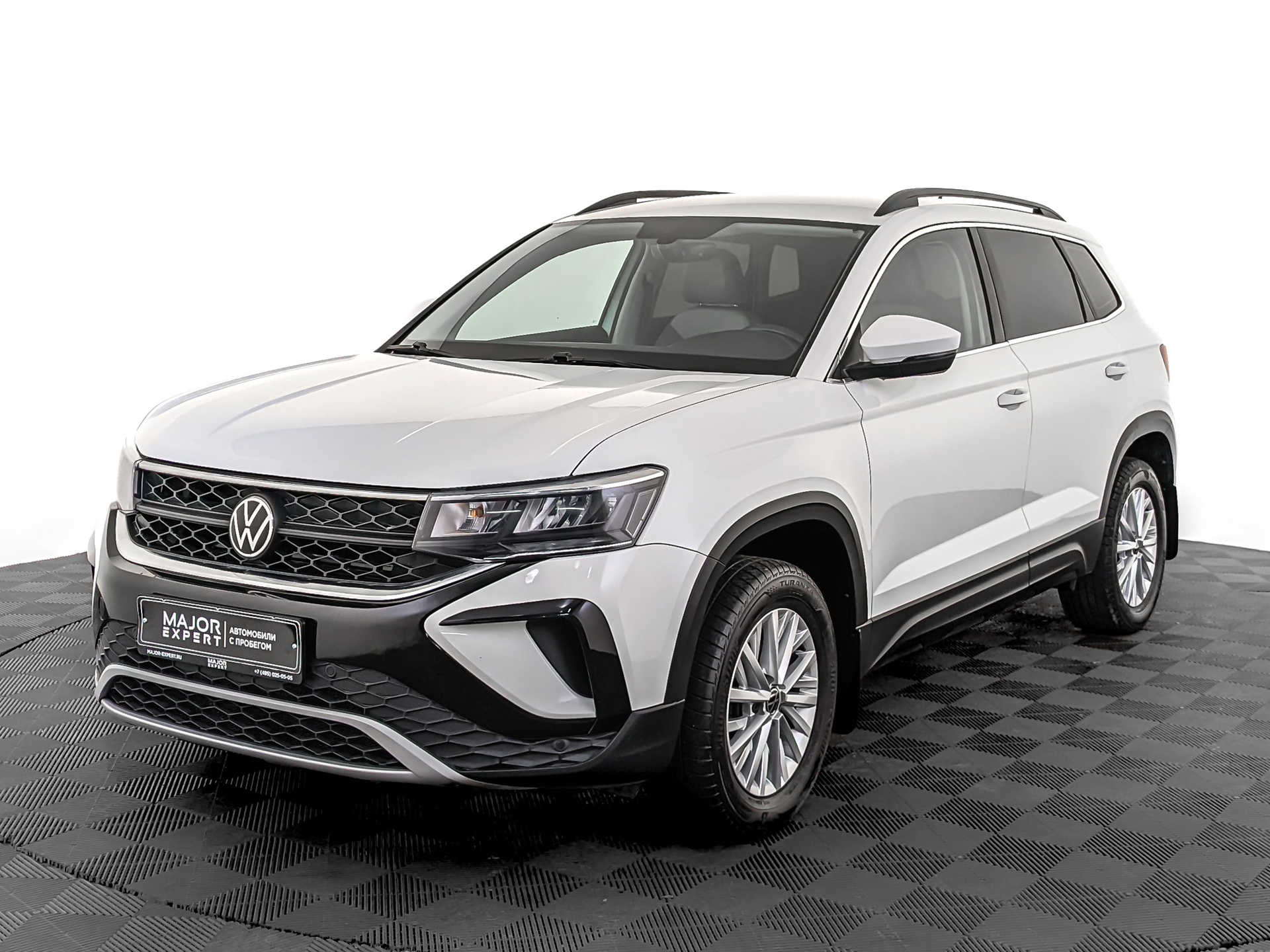 VOLKSWAGEN Taos 1.40 (150 л.с), автомат, 2021, пробег 81 034 км