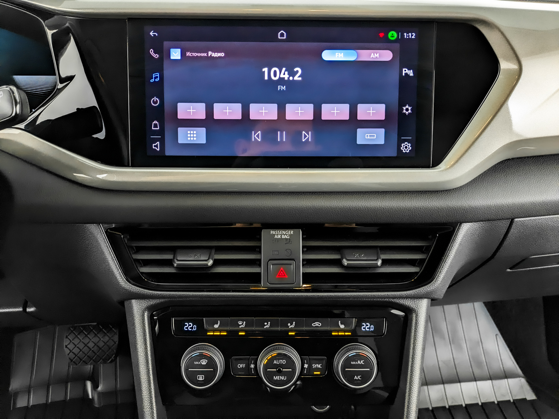 VOLKSWAGEN Taos 1.40 (150 л.с), автомат, 2021, пробег 81 034 км