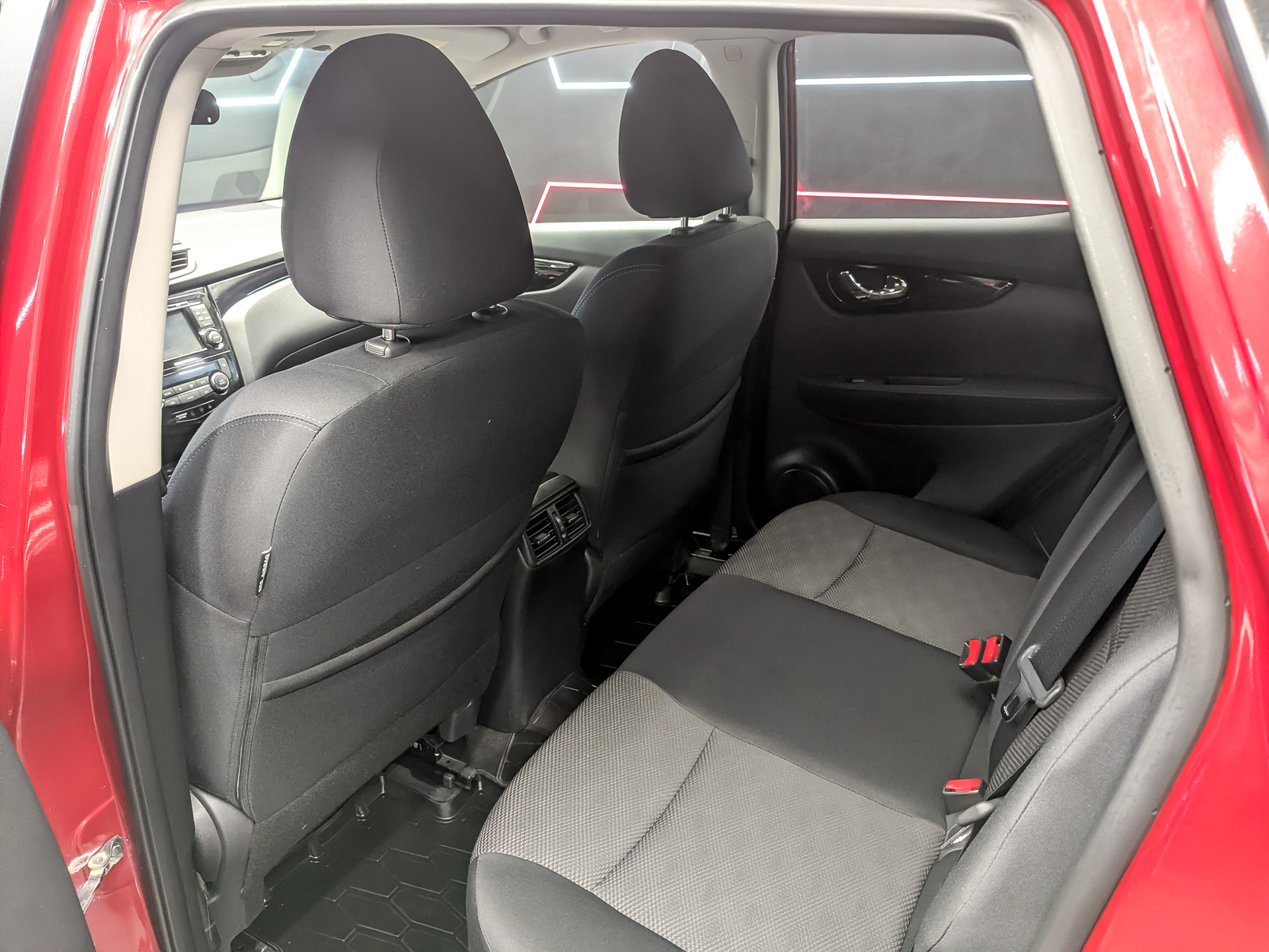 NISSAN Qashqai 2.00 (144 л.с), автомат, 2018, пробег 78 872 км