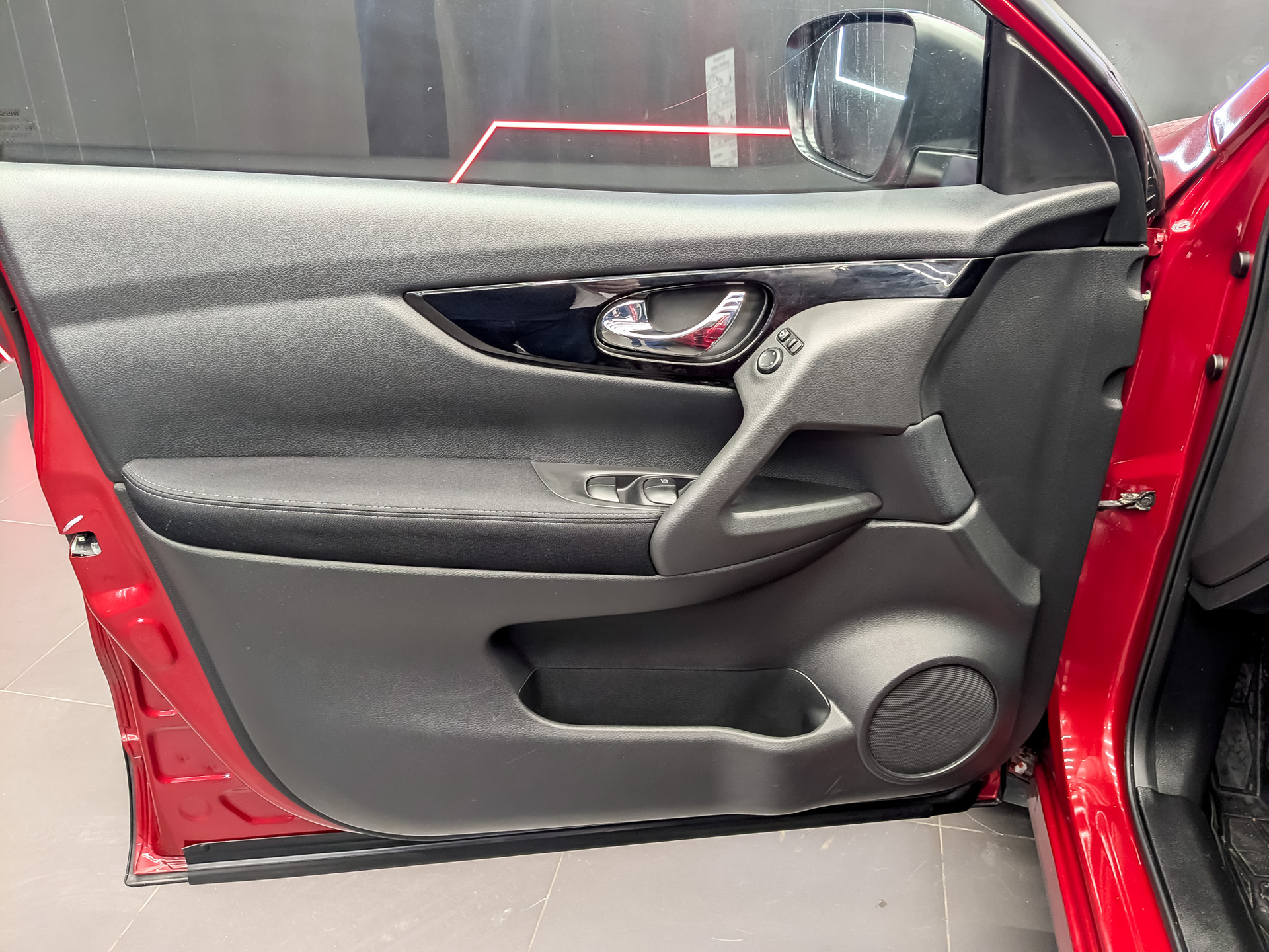 NISSAN Qashqai 2.00 (144 л.с), автомат, 2018, пробег 78 872 км