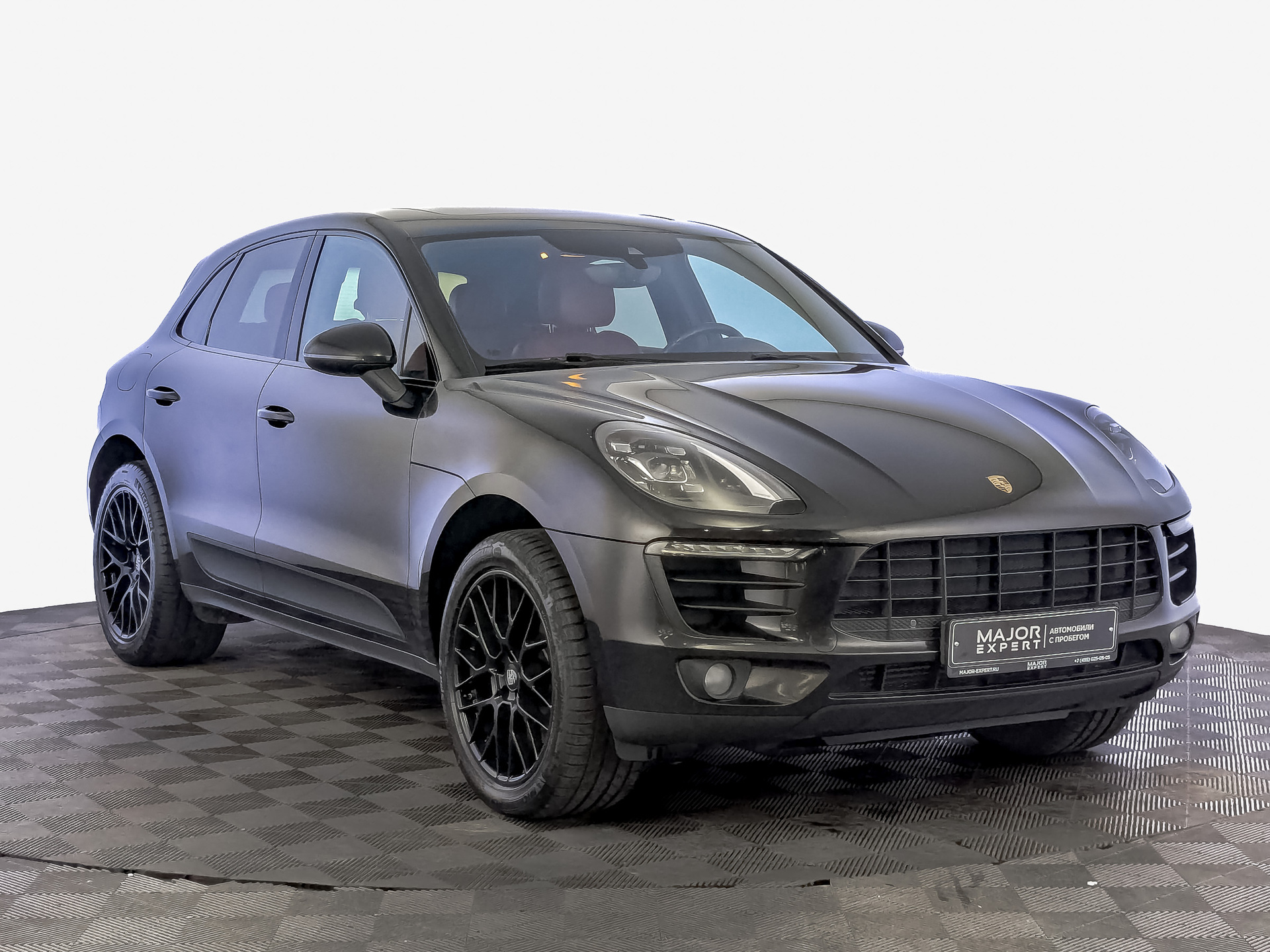PORSCHE Macan 3.00 (245 л.с), автомат, 2018, пробег 108 529 км