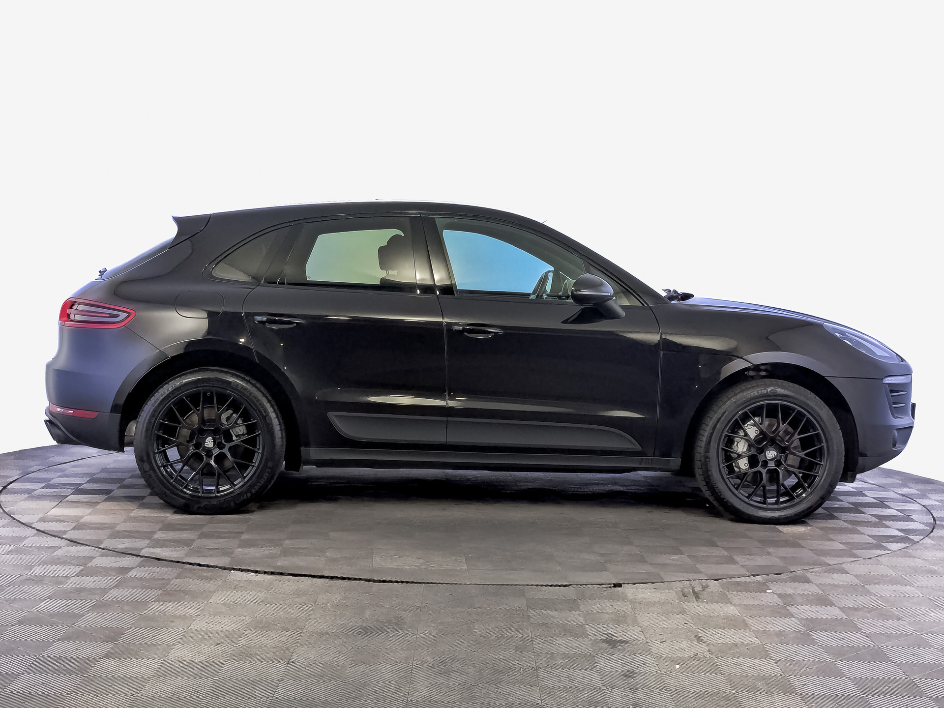 PORSCHE Macan 3.00 (245 л.с), автомат, 2018, пробег 108 529 км