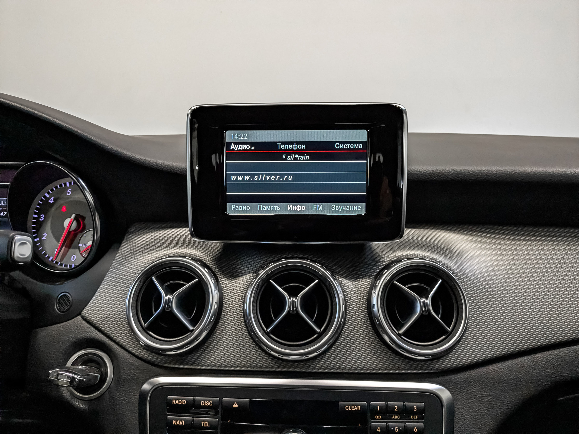 MERCEDES-BENZ GLA 1.60 (156 л.с), автомат, 2014, пробег 51 647 км