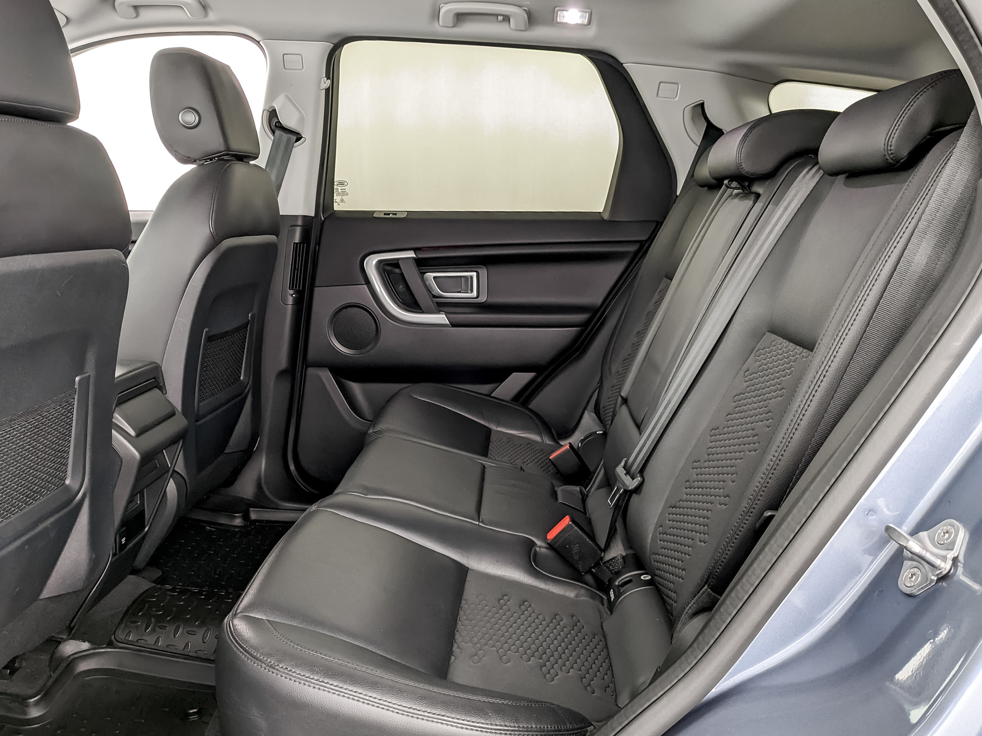 LAND ROVER Discovery Sport 2.00 (149 л.с), автомат, 2019, пробег 93 120 км