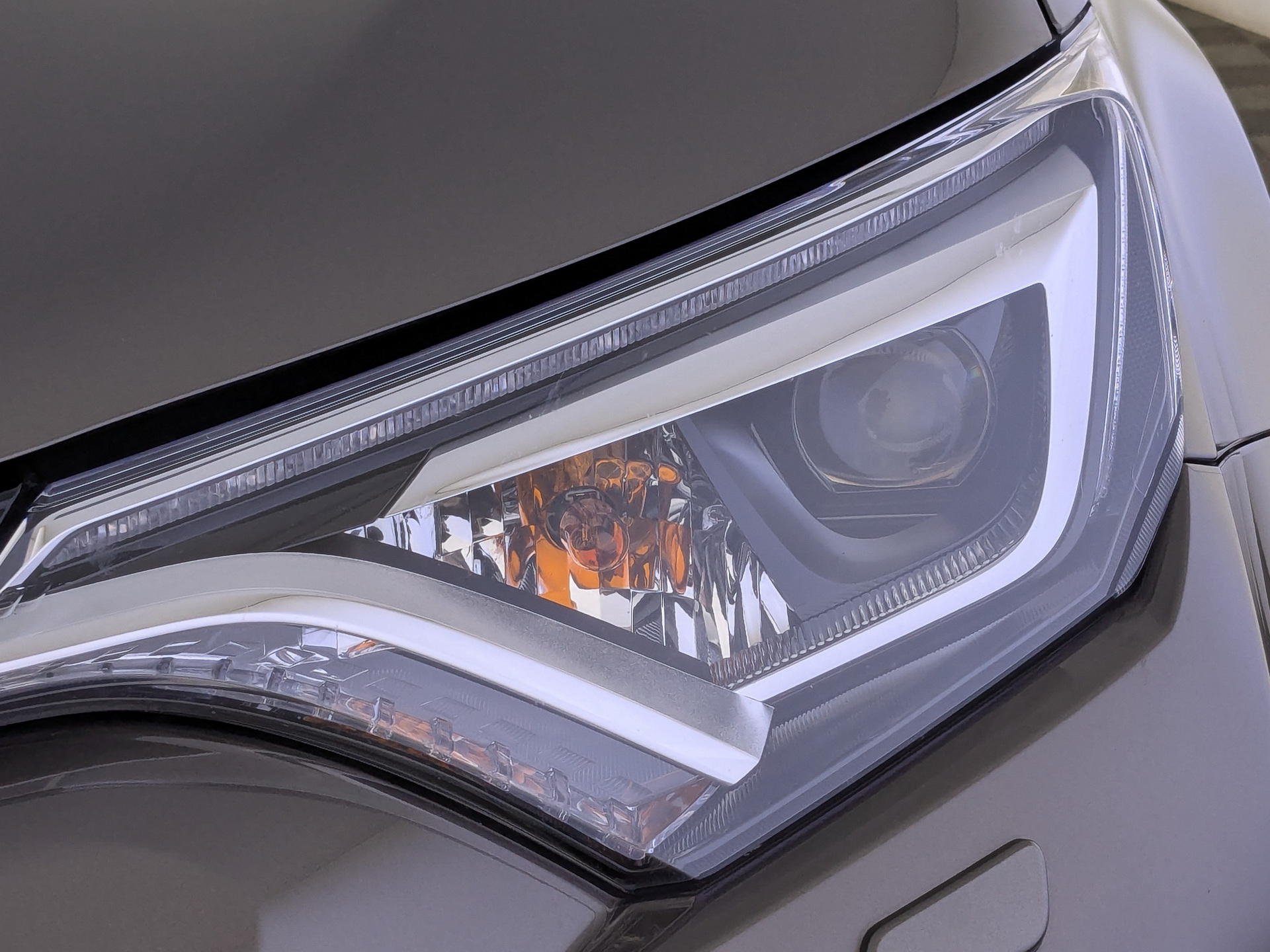 TOYOTA Rav-4 2.00 (146 л.с), автомат, 2018, пробег 51 388 км
