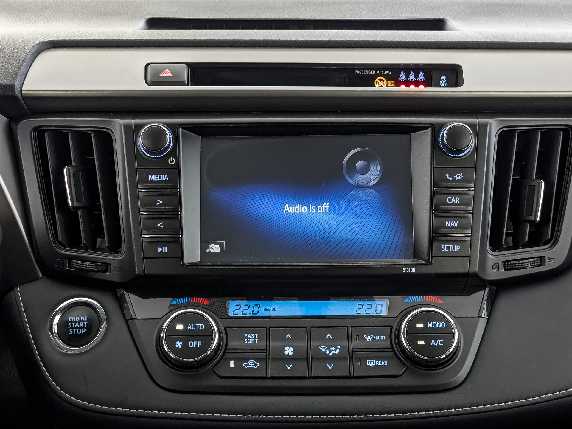 TOYOTA Rav-4 2.00 (146 л.с), автомат, 2018, пробег 51 388 км